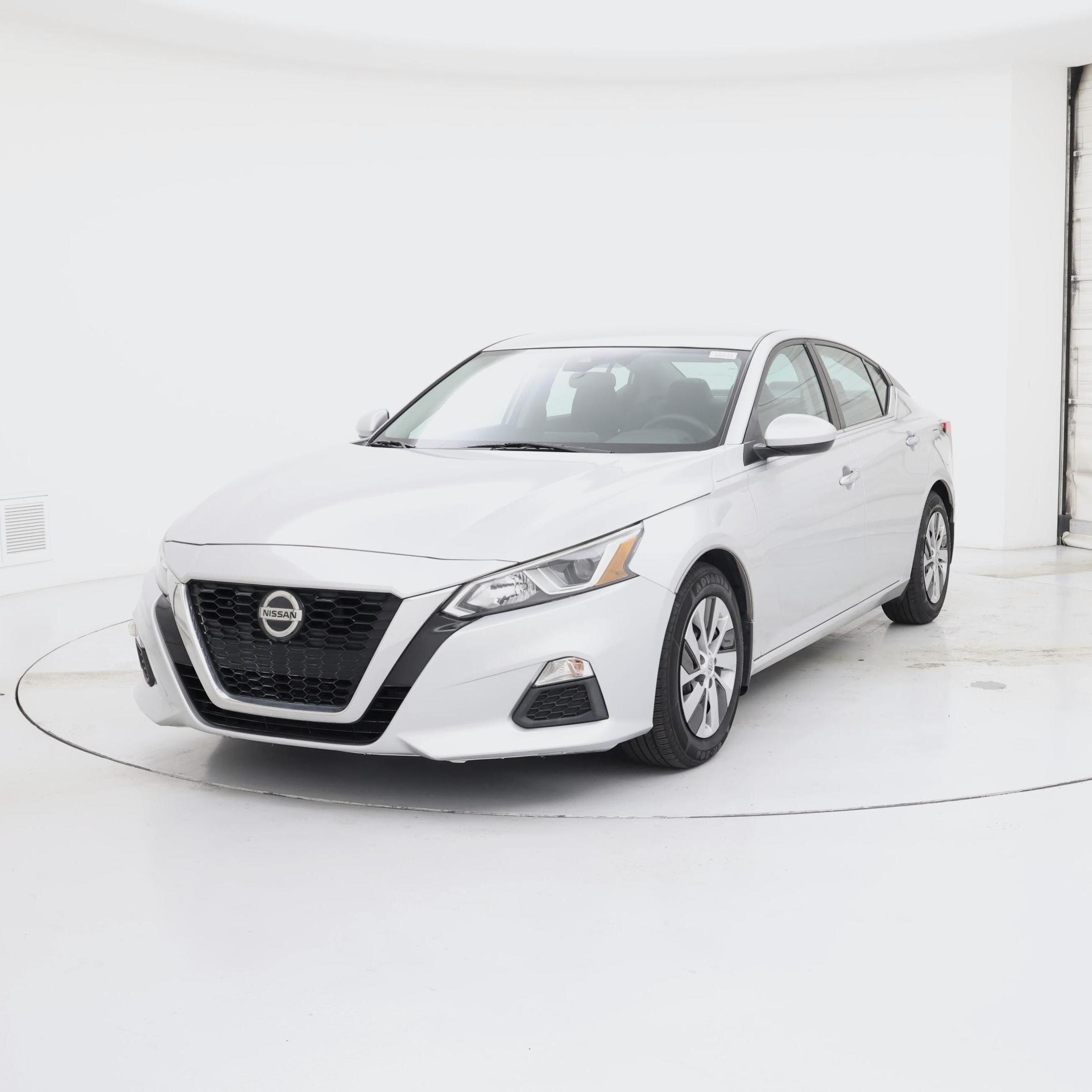Thumbnail: 2024 Nissan Sentra - 4