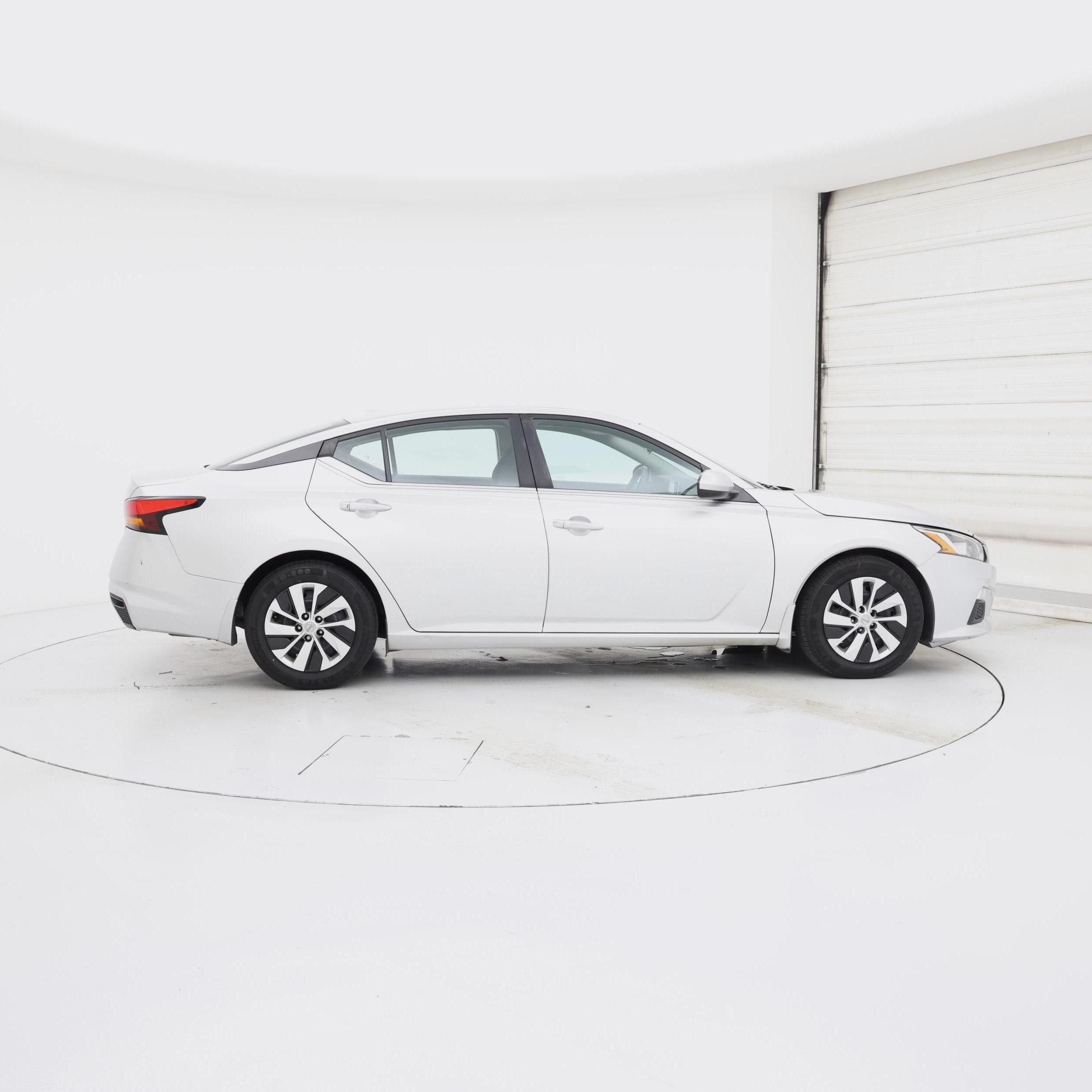 Thumbnail: 2024 Nissan Sentra - 7