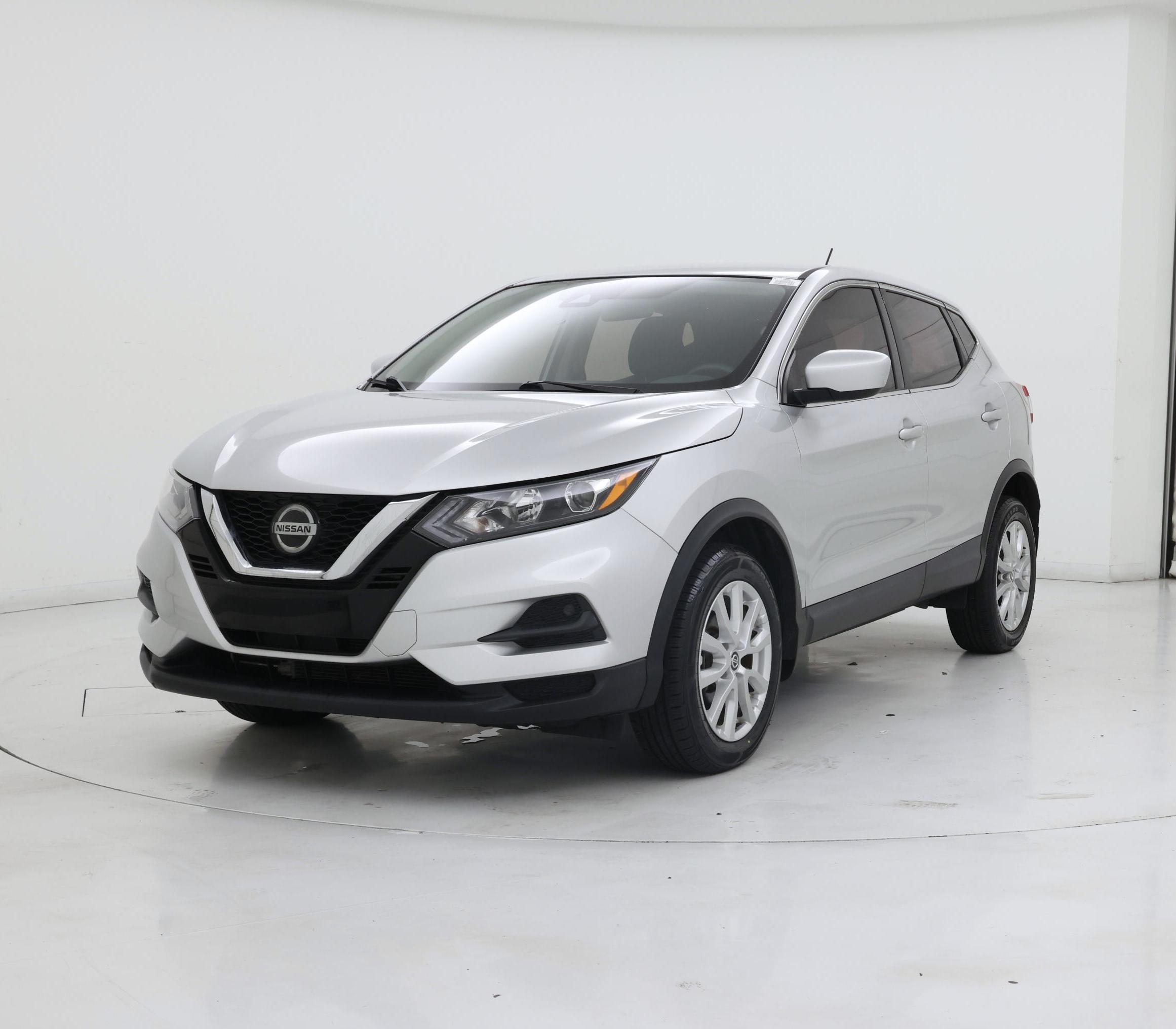 Thumbnail: 2021 Nissan Rogue Sport - 4