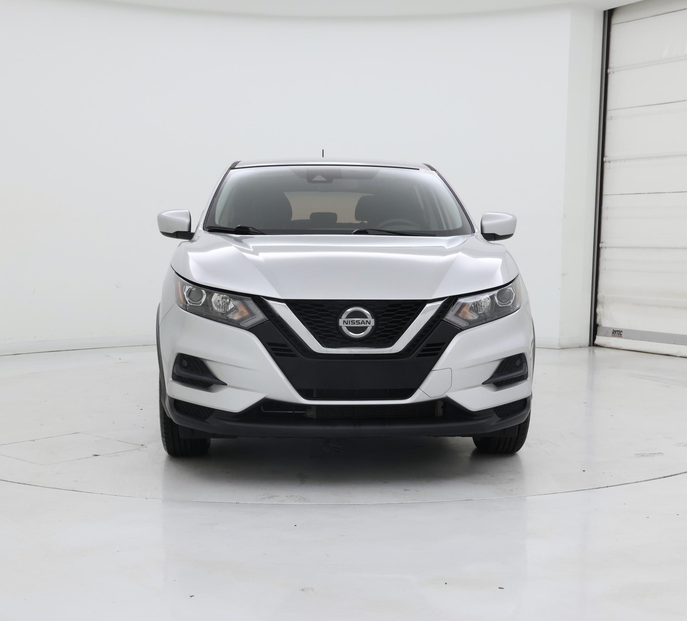 Thumbnail: 2021 Nissan Rogue Sport - 5
