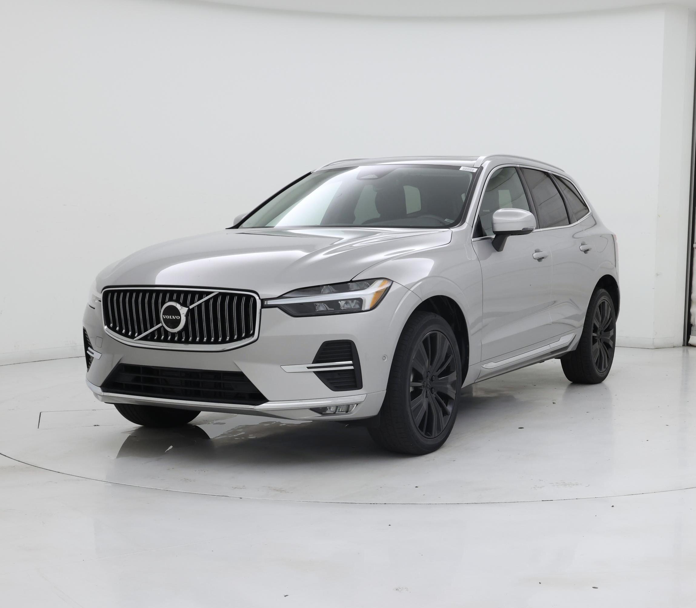 Thumbnail: 2023 Volvo XC60 - 4