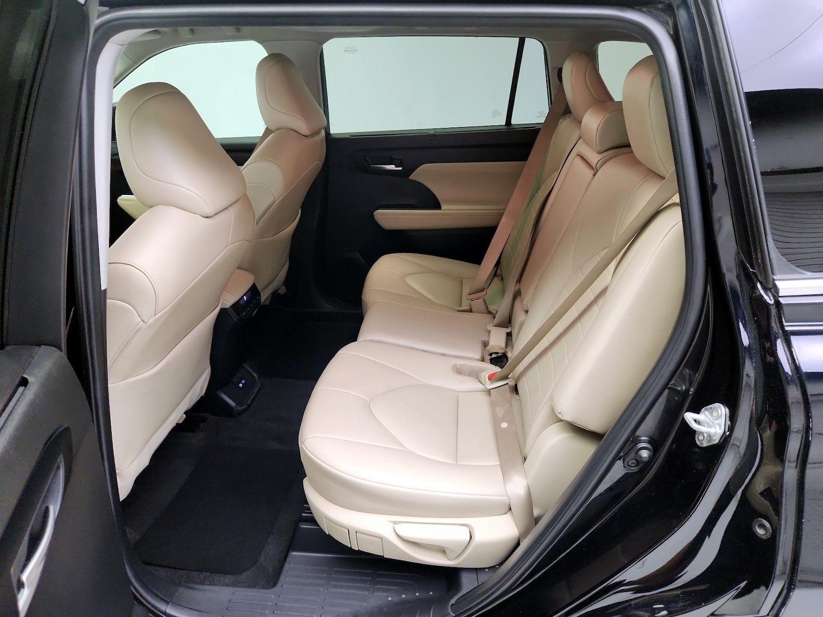 2023 Toyota Highlander 21