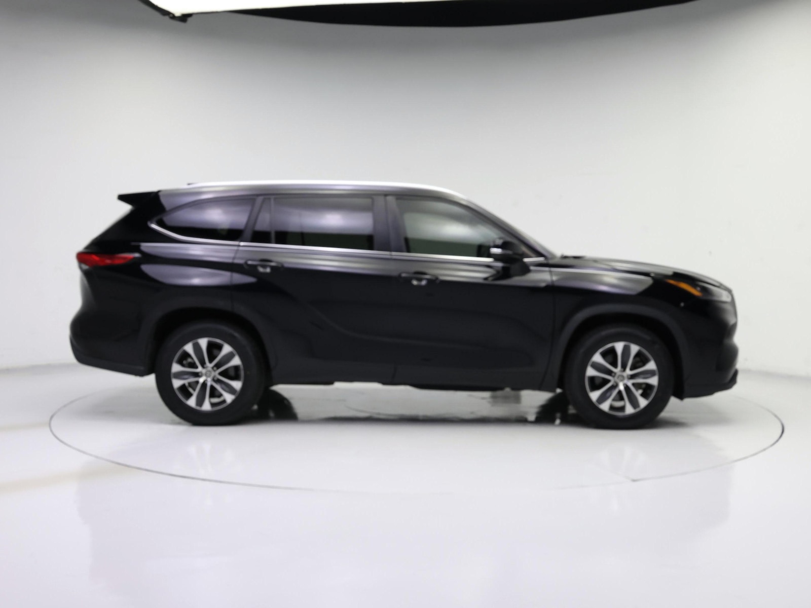 2023 Toyota Highlander 8