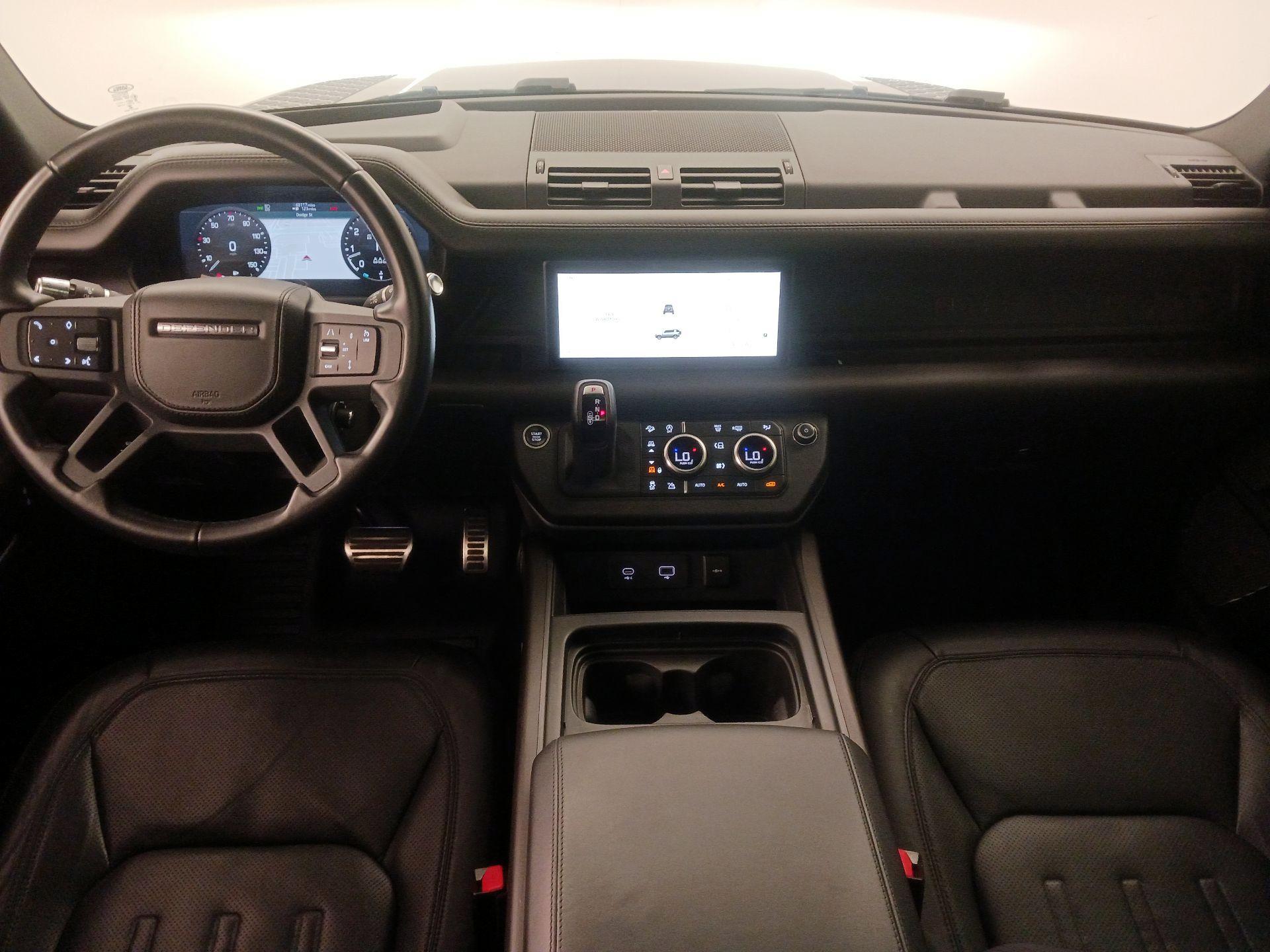 Thumbnail: 2021 Land Rover Defender - 9