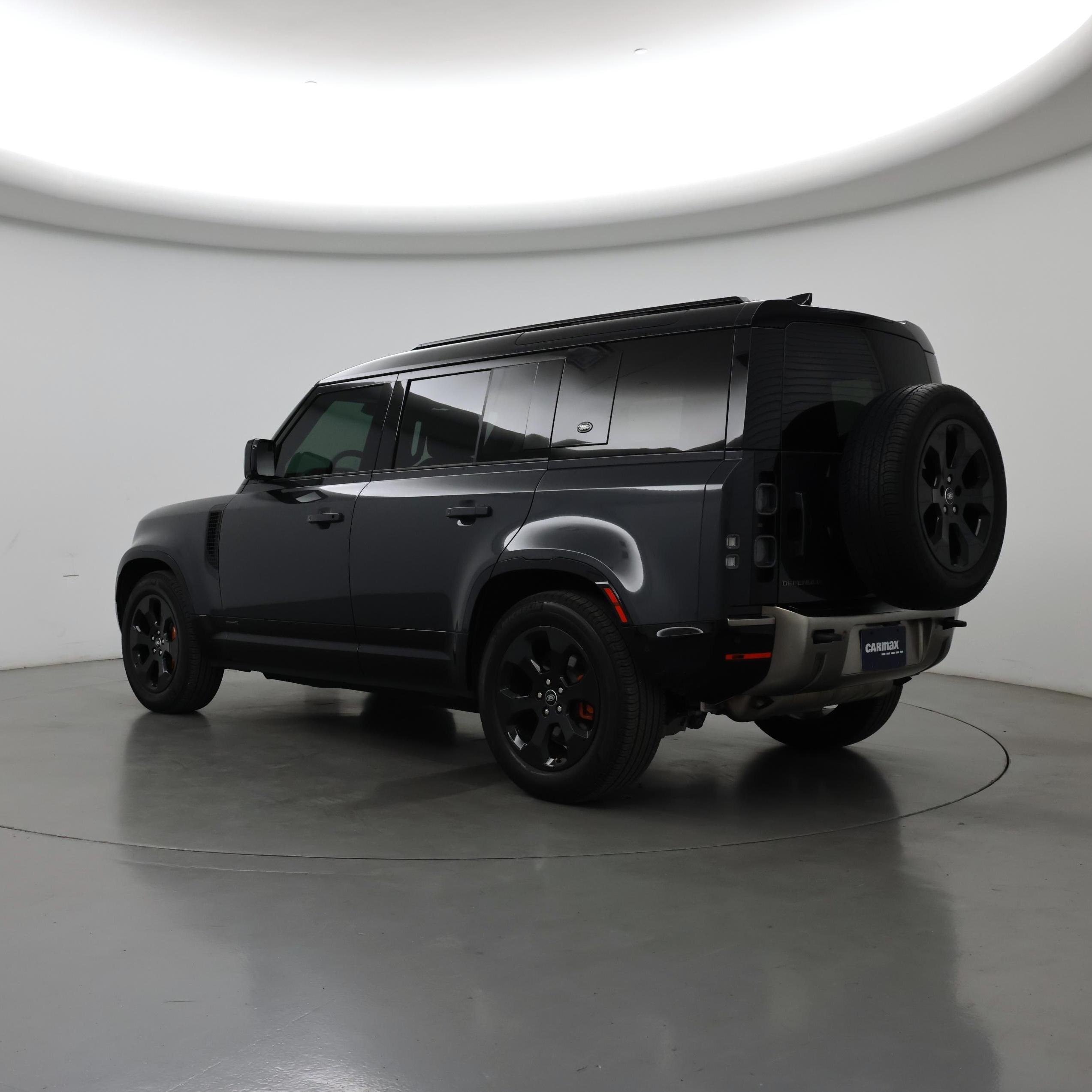 Thumbnail: 2021 Land Rover Defender - 2