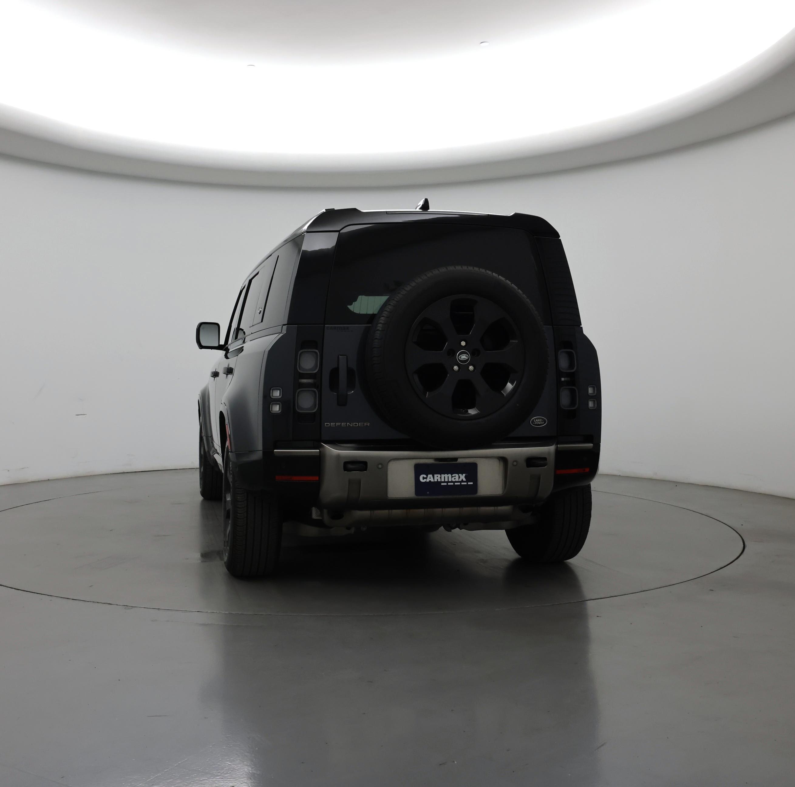 Thumbnail: 2021 Land Rover Defender - 6