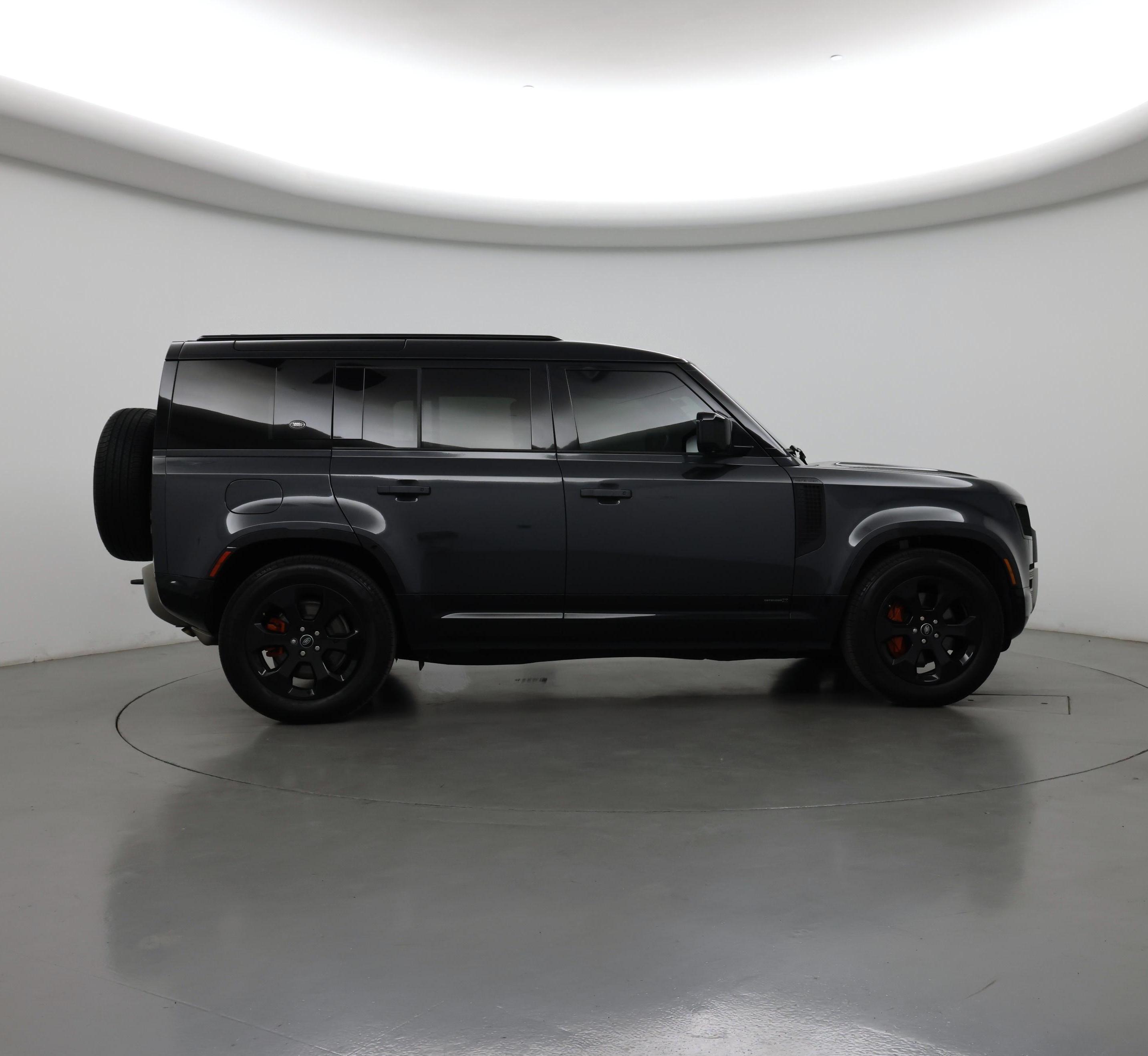 Thumbnail: 2021 Land Rover Defender - 7