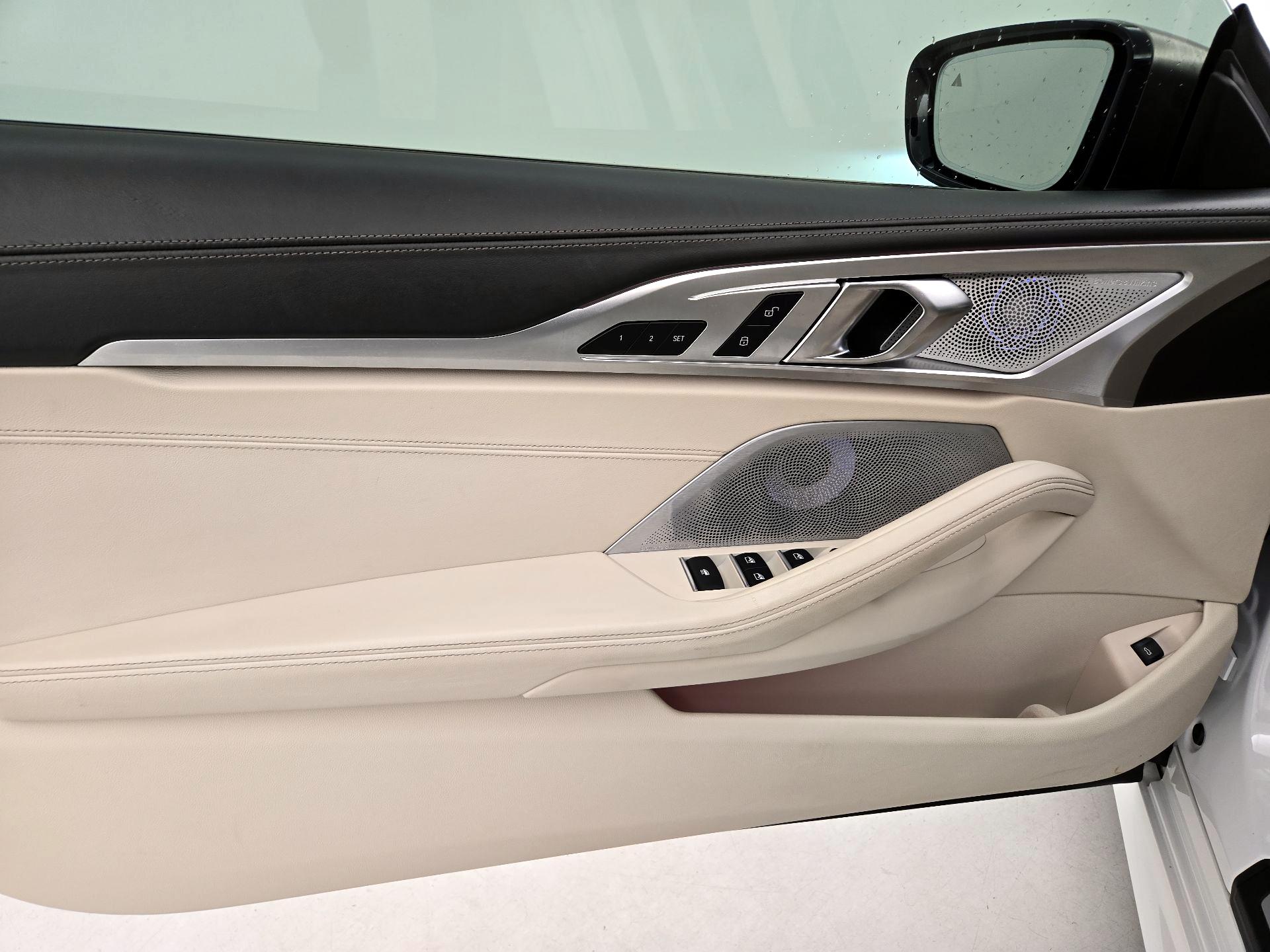 Thumbnail: 2019 BMW 8 Series - 12