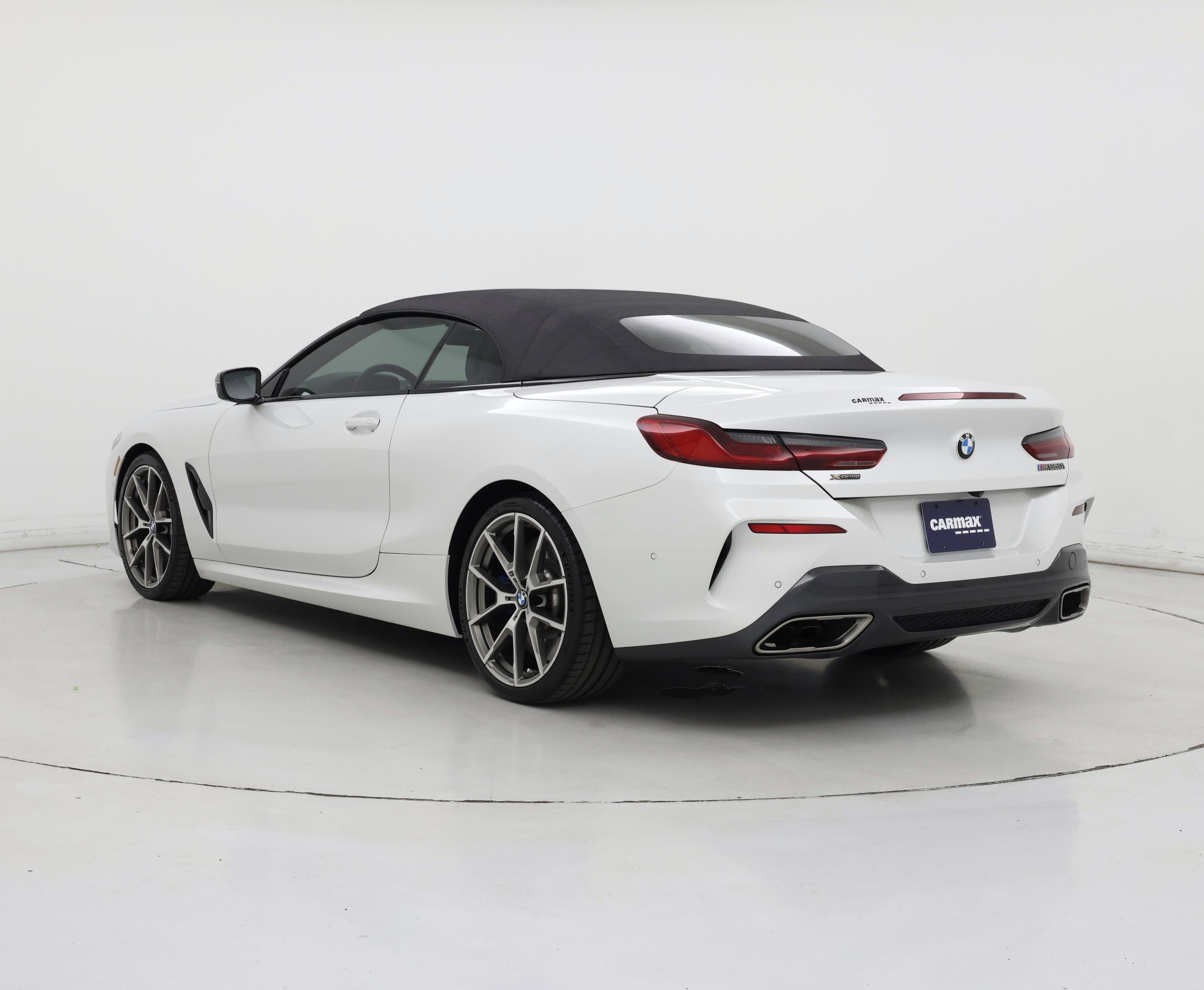 Thumbnail: 2019 BMW 8 Series - 2