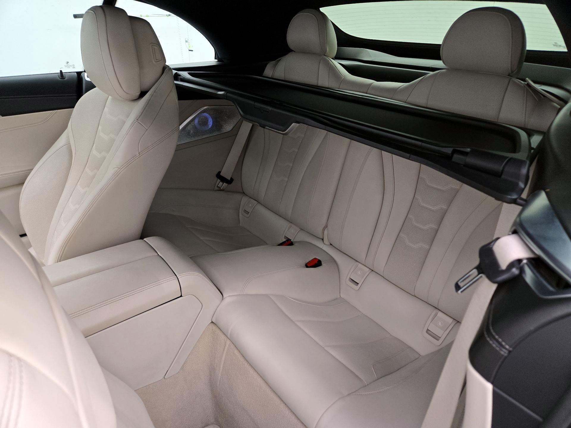 Thumbnail: 2019 BMW 8 Series - 20