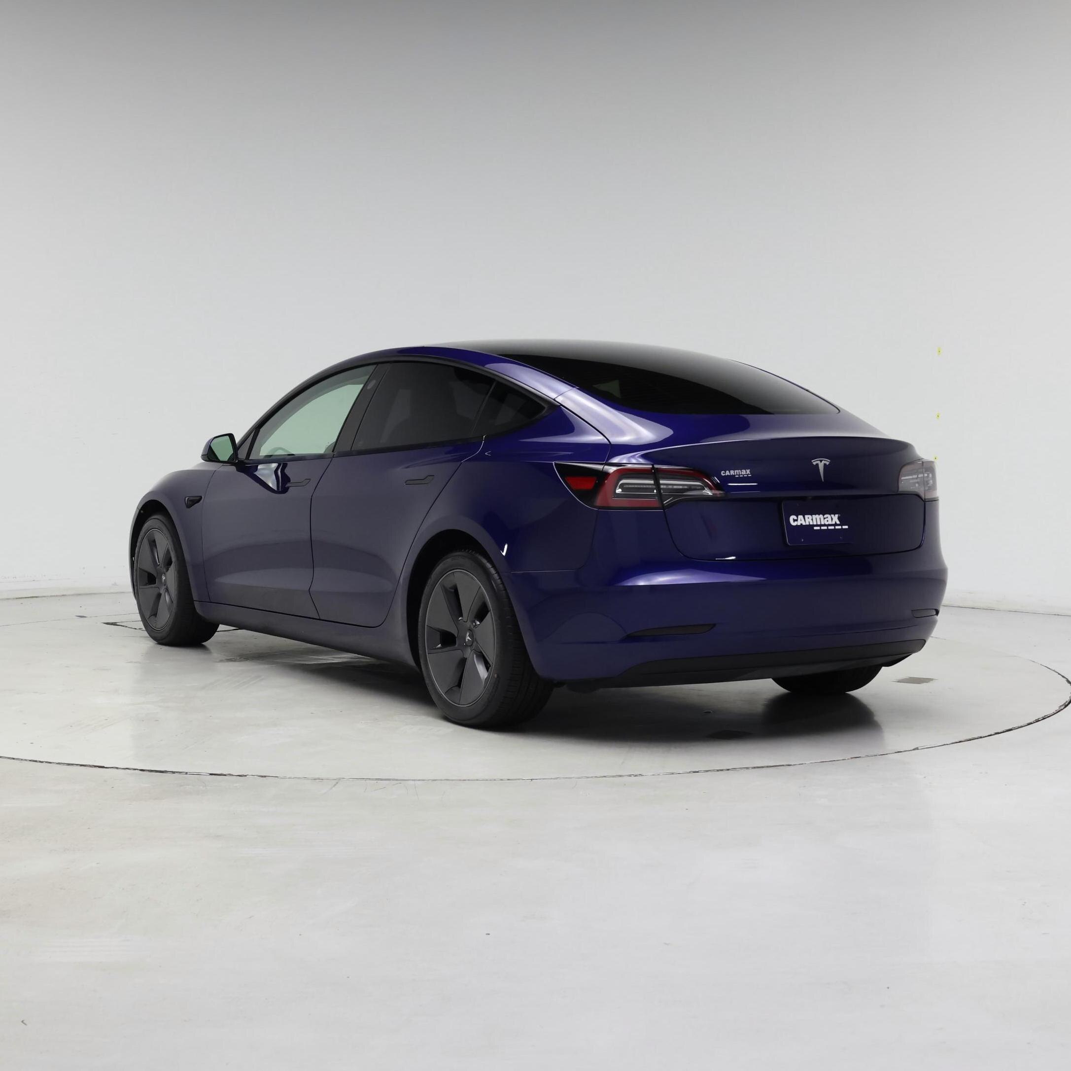 Thumbnail: 2023 Tesla Model 3 - 2