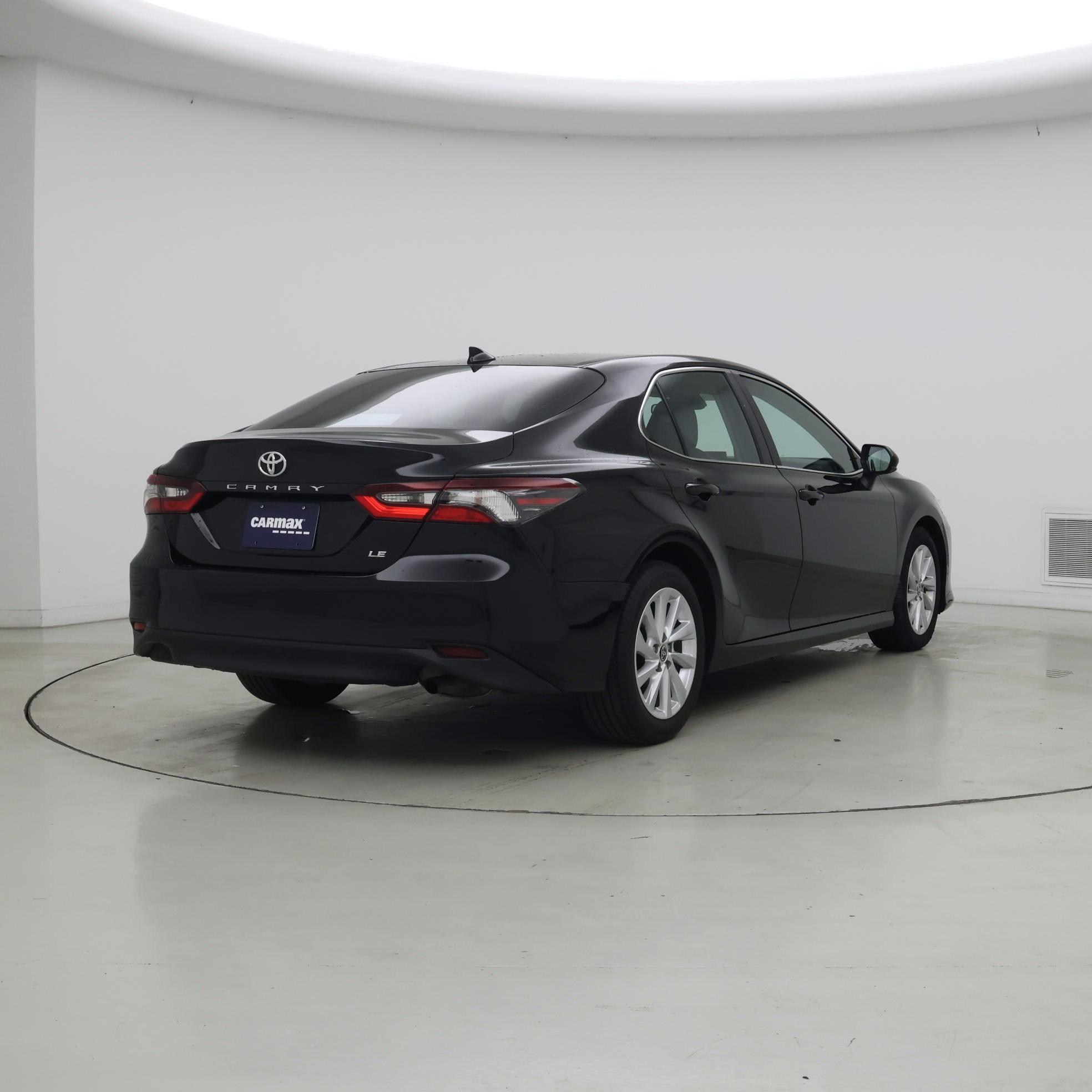 Thumbnail: 2024 Toyota Camry - 8