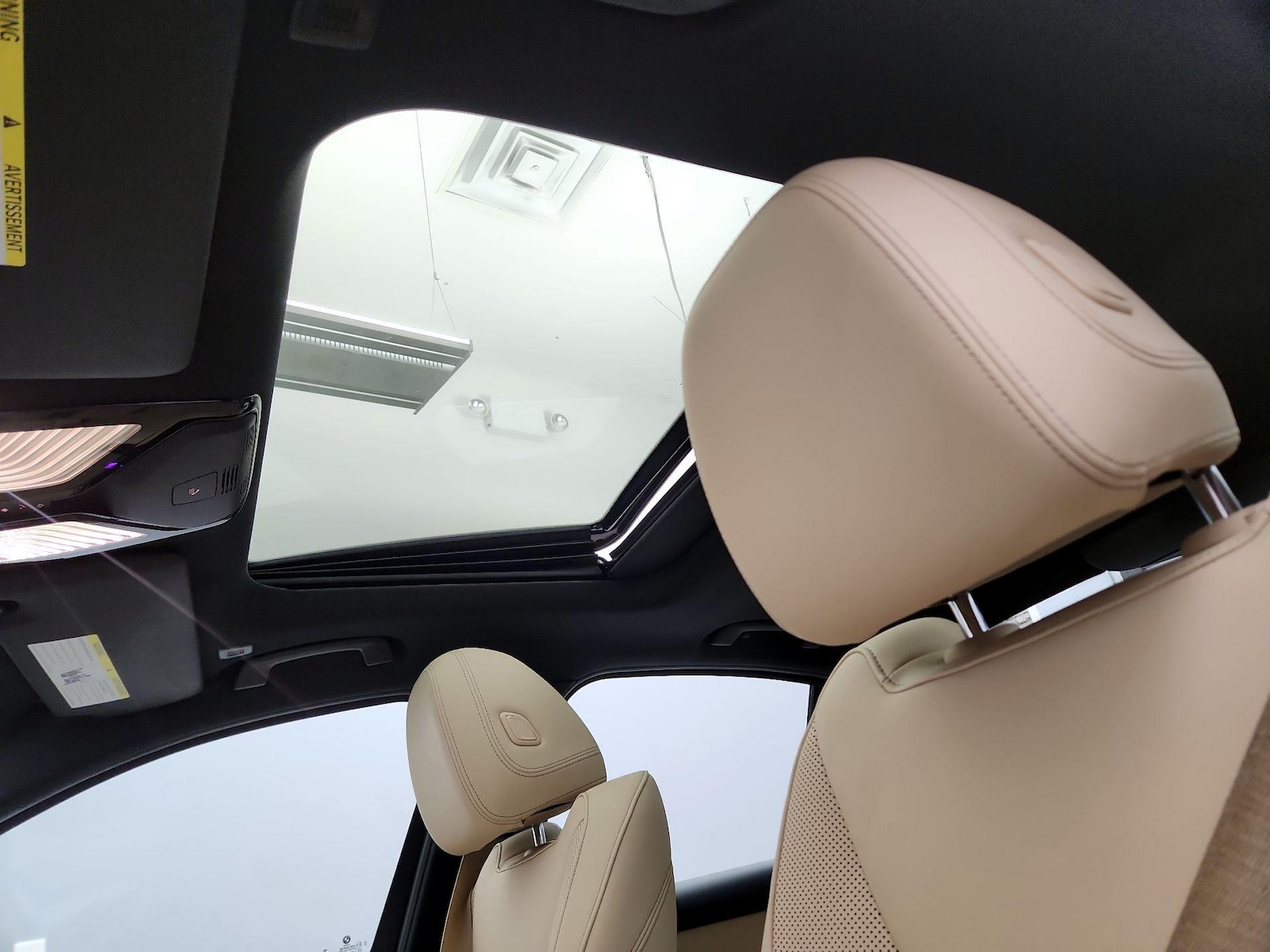 2022 BMW 3 Series 330i - Photo 21