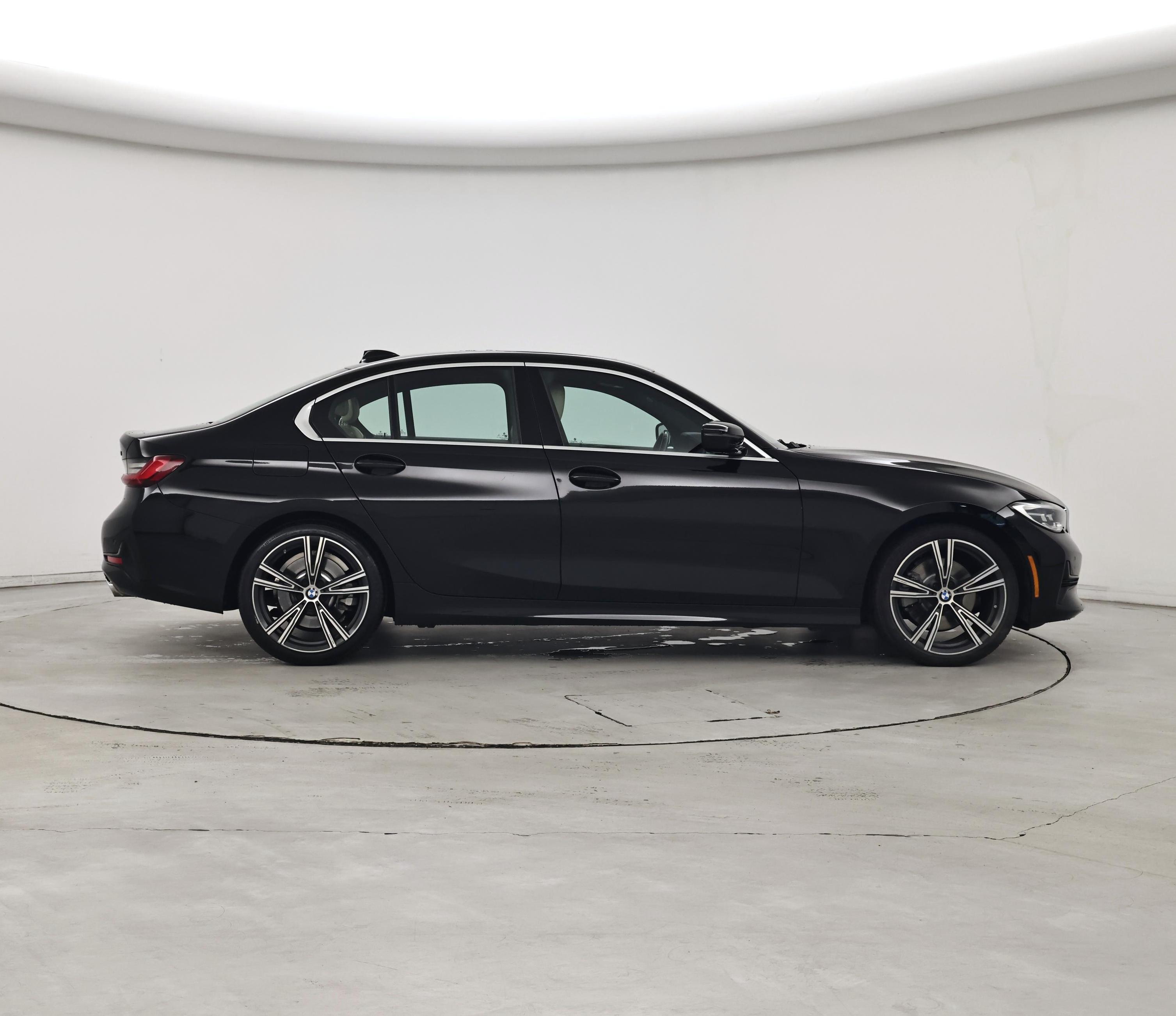 Thumbnail: 2022 BMW 3 Series - 7