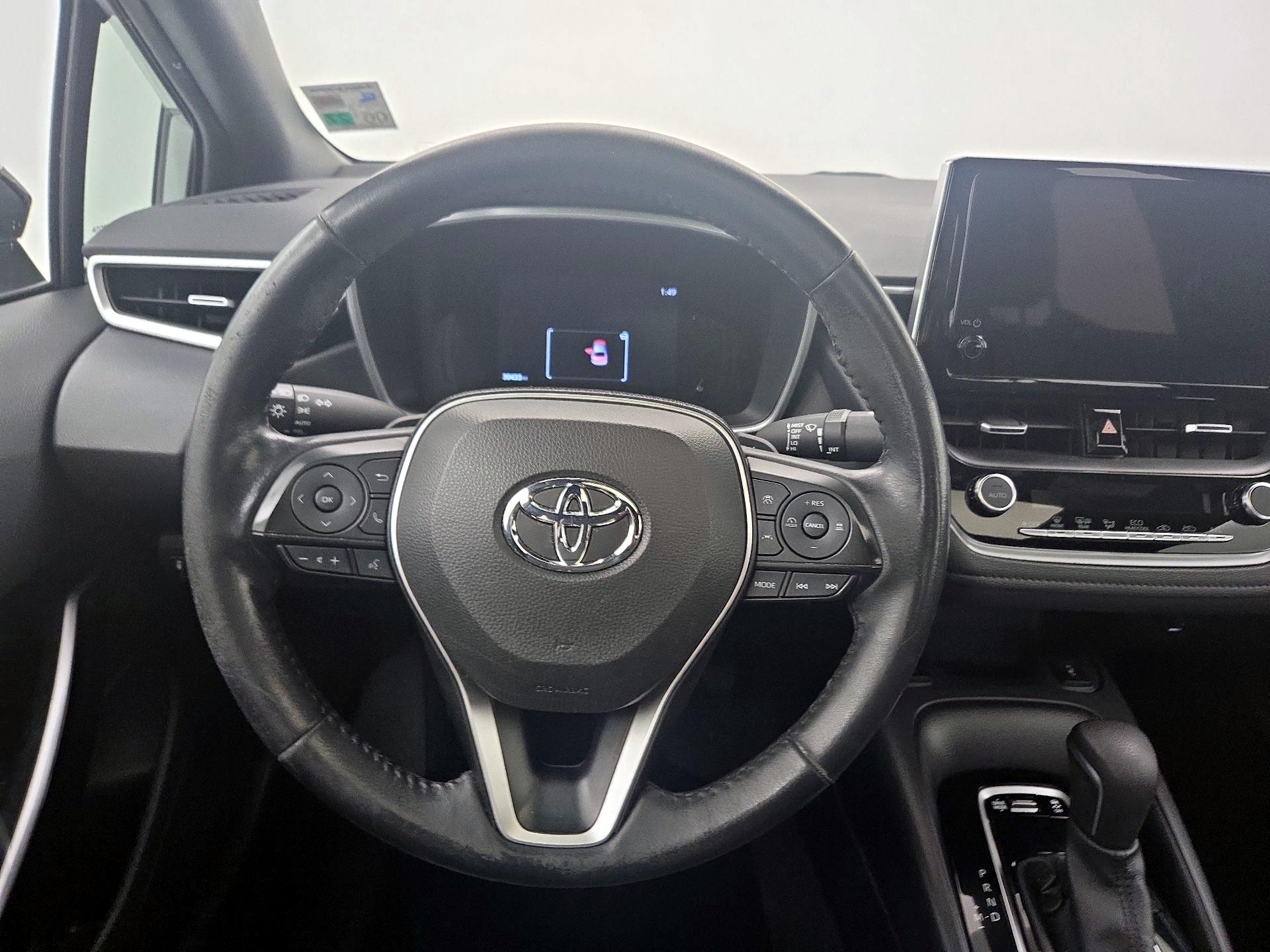 Thumbnail: 2023 Toyota Corolla - 10