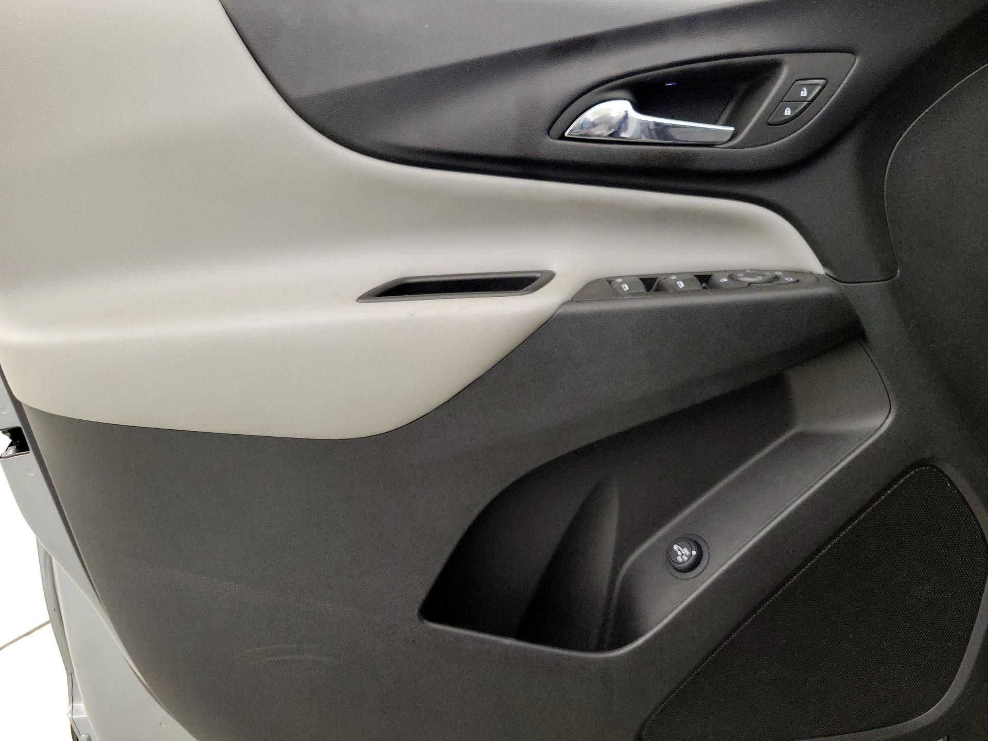 Thumbnail: 2023 Chevrolet Equinox - 12