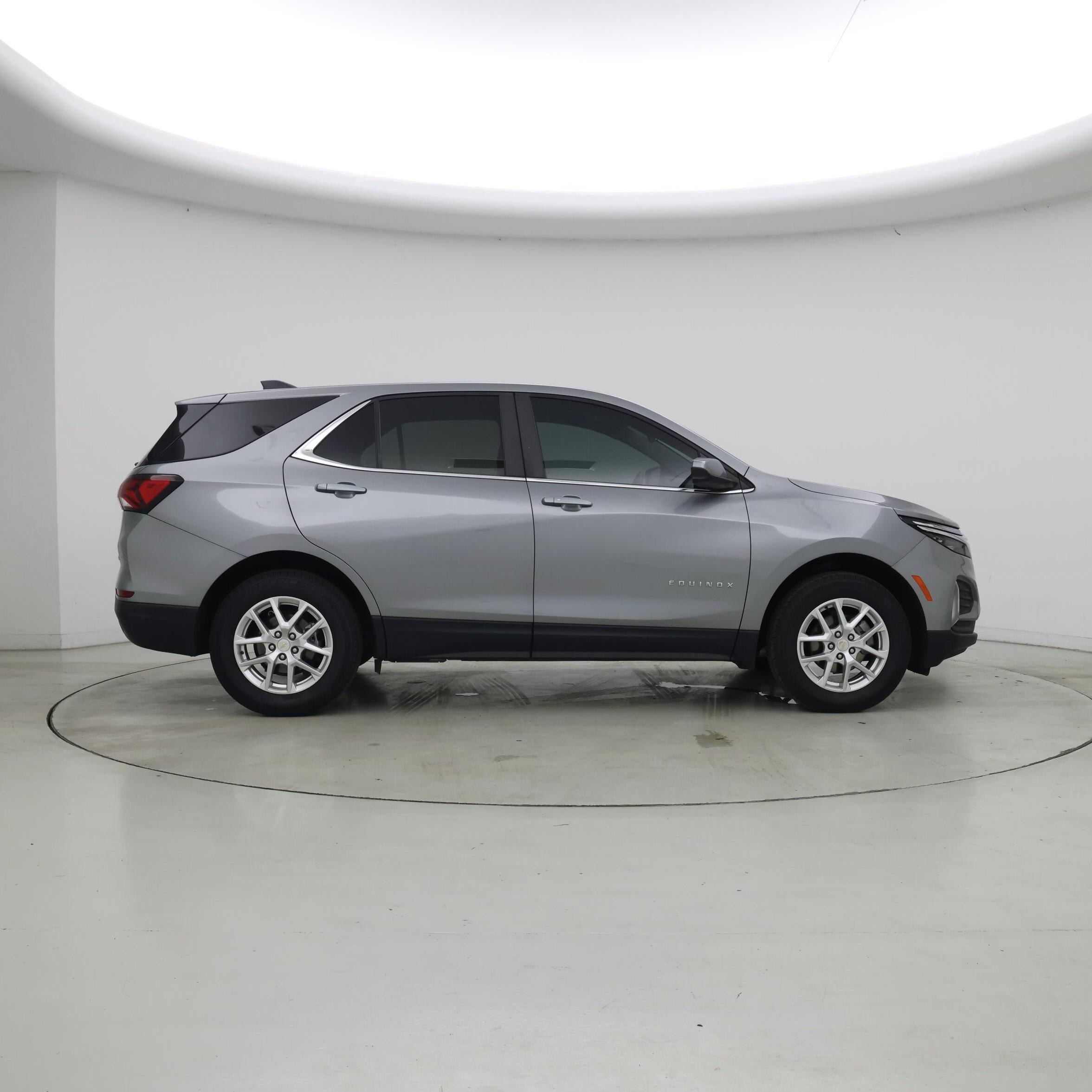 Thumbnail: 2023 Chevrolet Equinox - 7