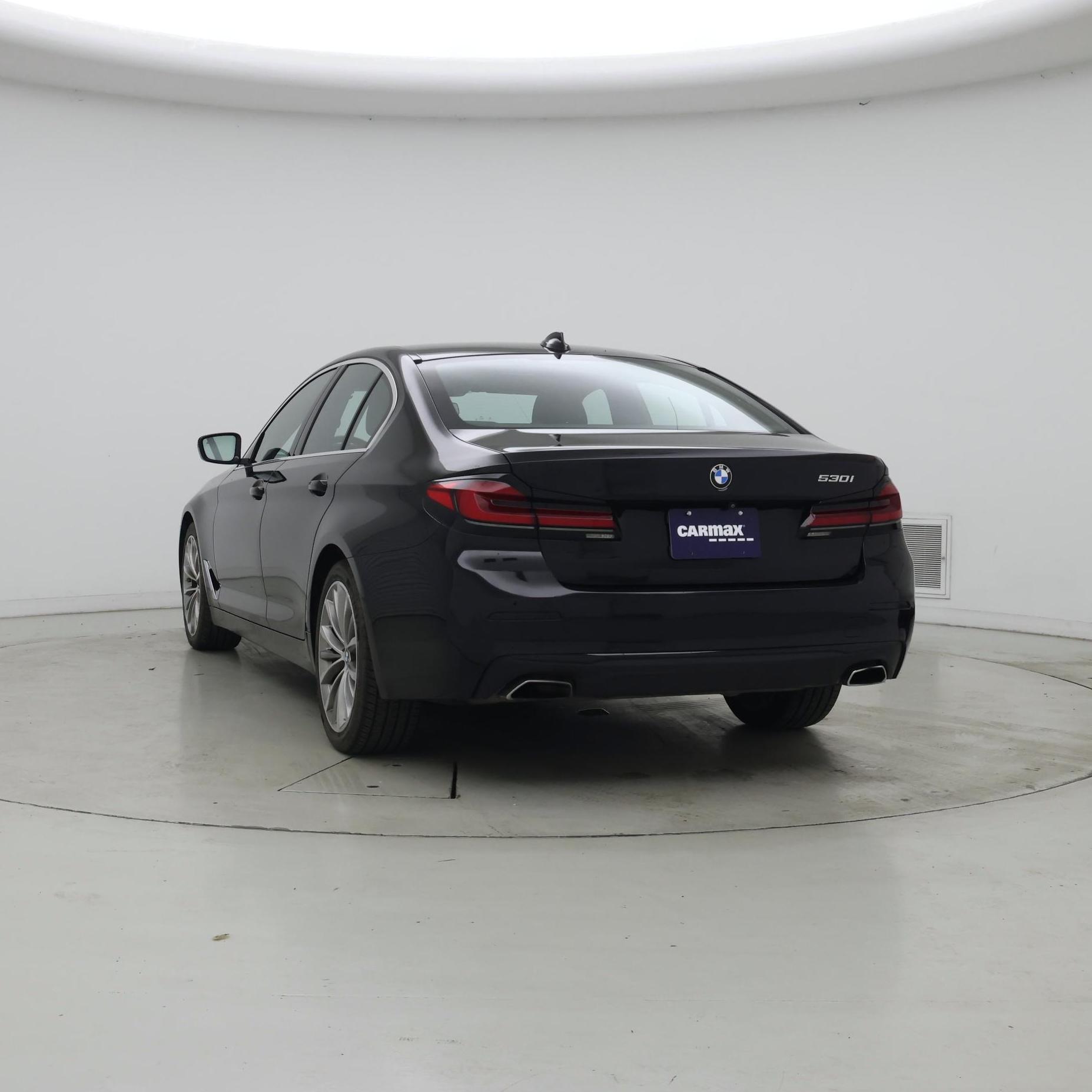 Thumbnail: 2022 BMW 5 Series - 2