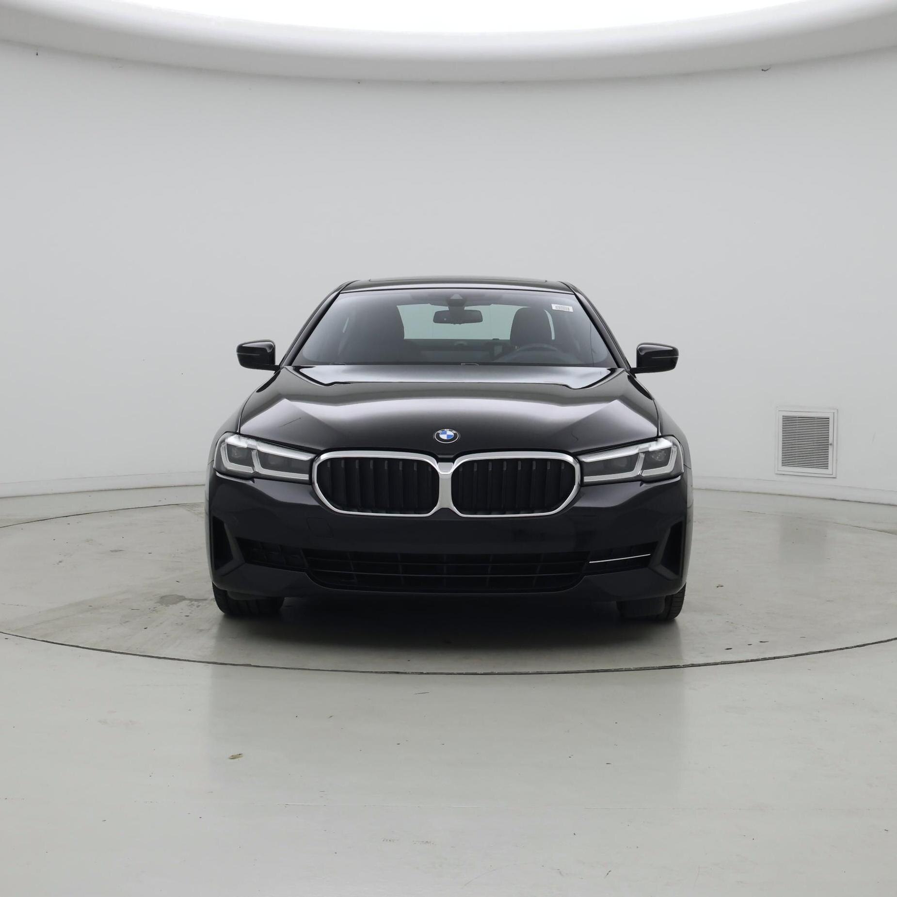 Thumbnail: 2022 BMW 5 Series - 5