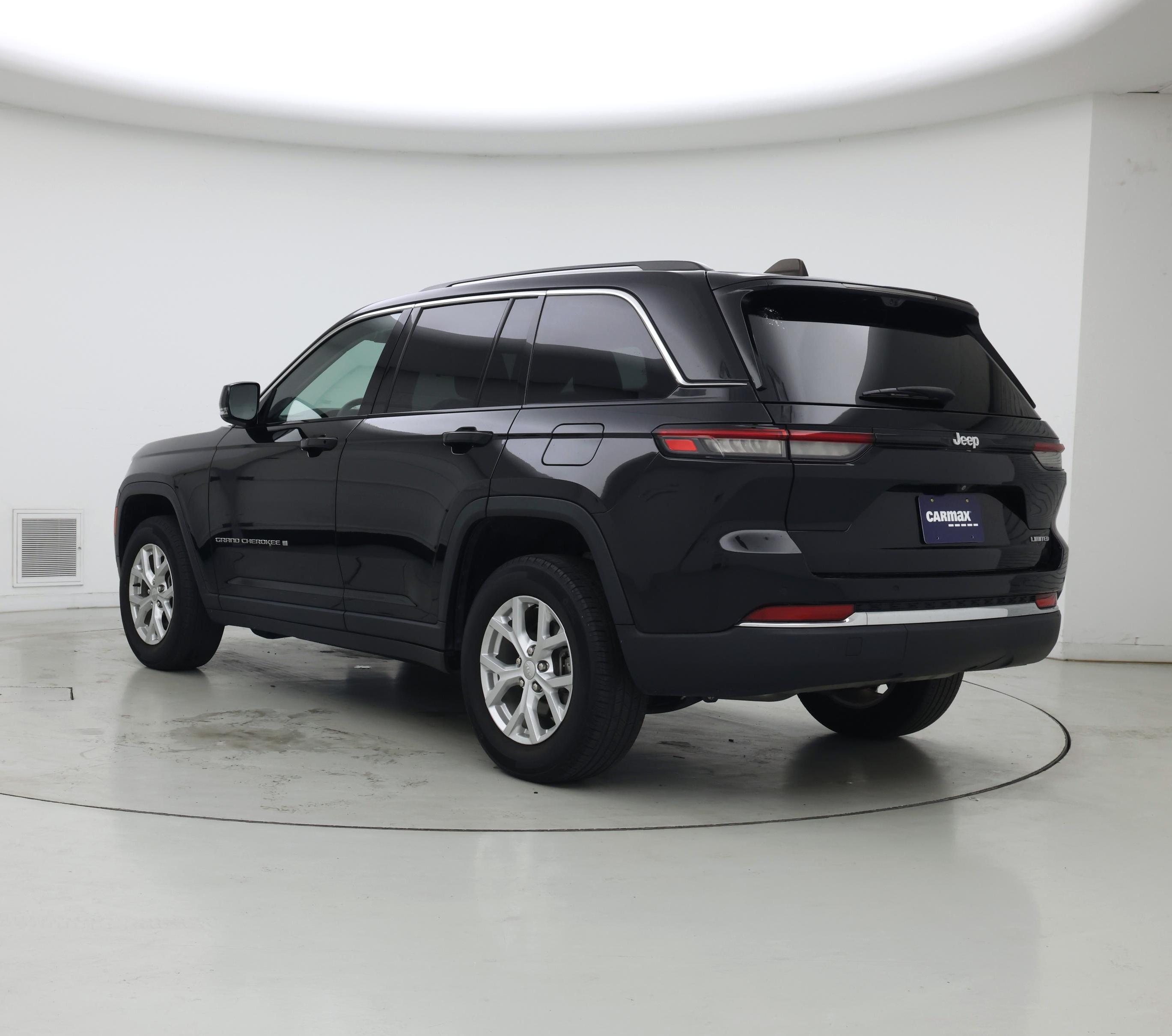Thumbnail: 2023 Jeep Grand Cherokee - 2