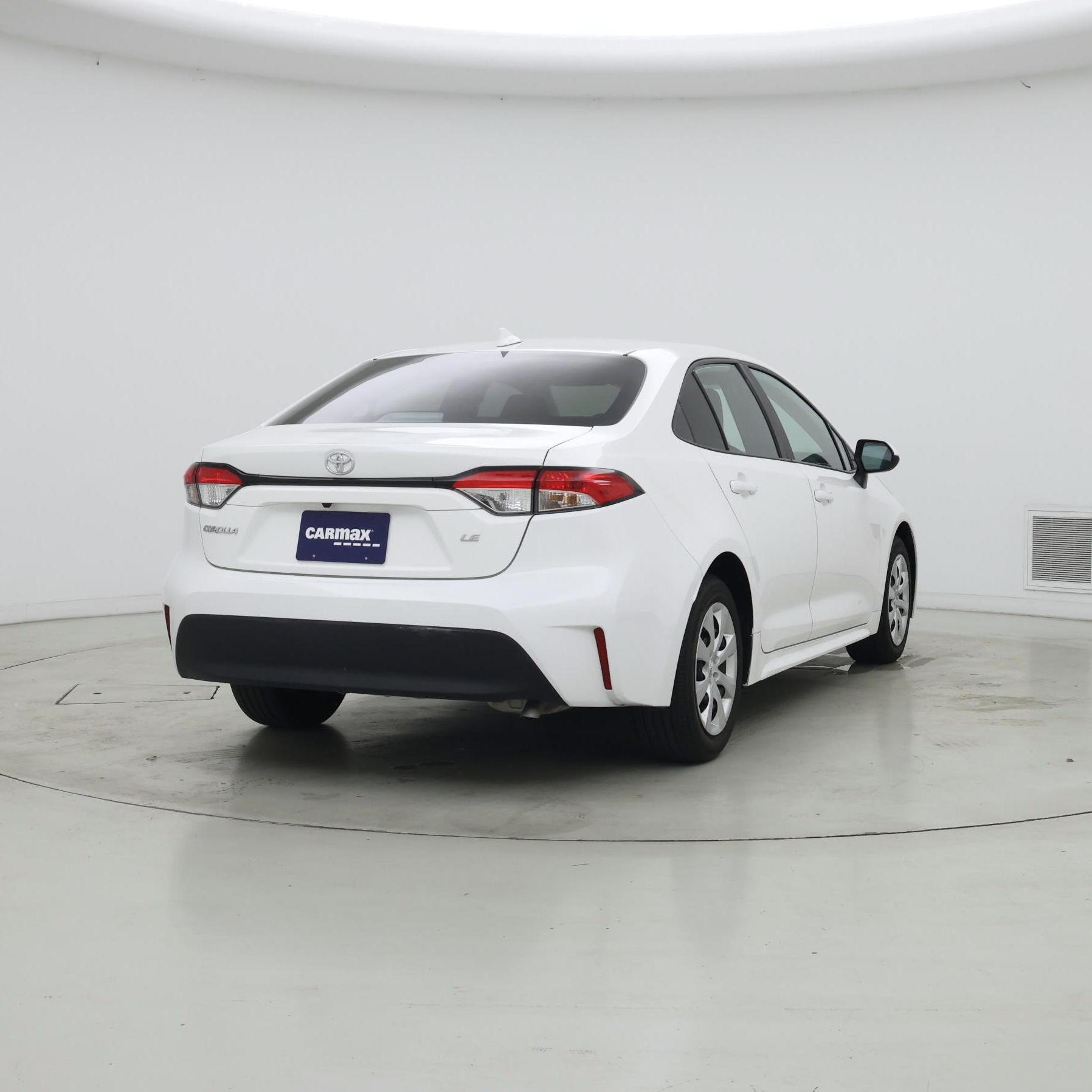 Thumbnail: 2024 Toyota Corolla - 8