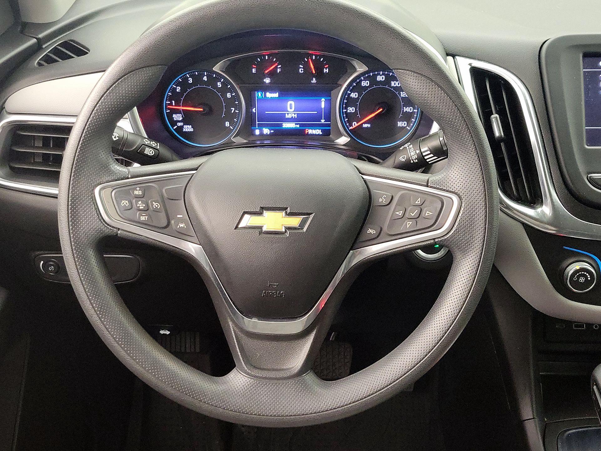 Thumbnail: 2022 Chevrolet Equinox - 10