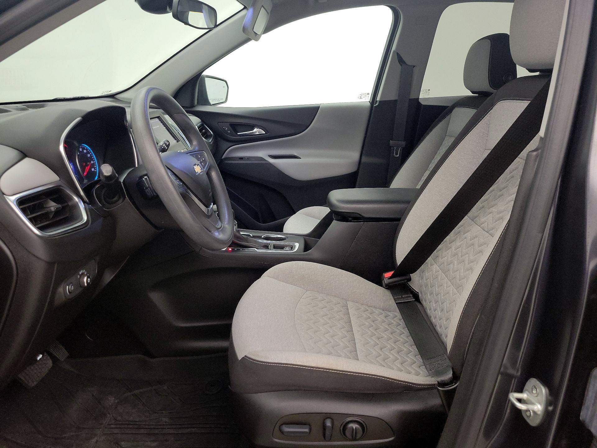 Thumbnail: 2022 Chevrolet Equinox - 11