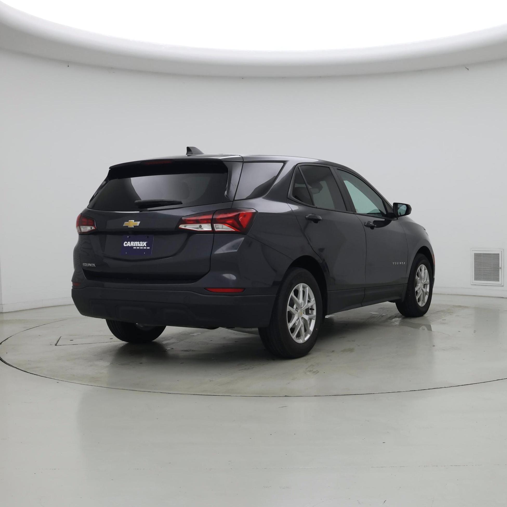 Thumbnail: 2022 Chevrolet Equinox - 8