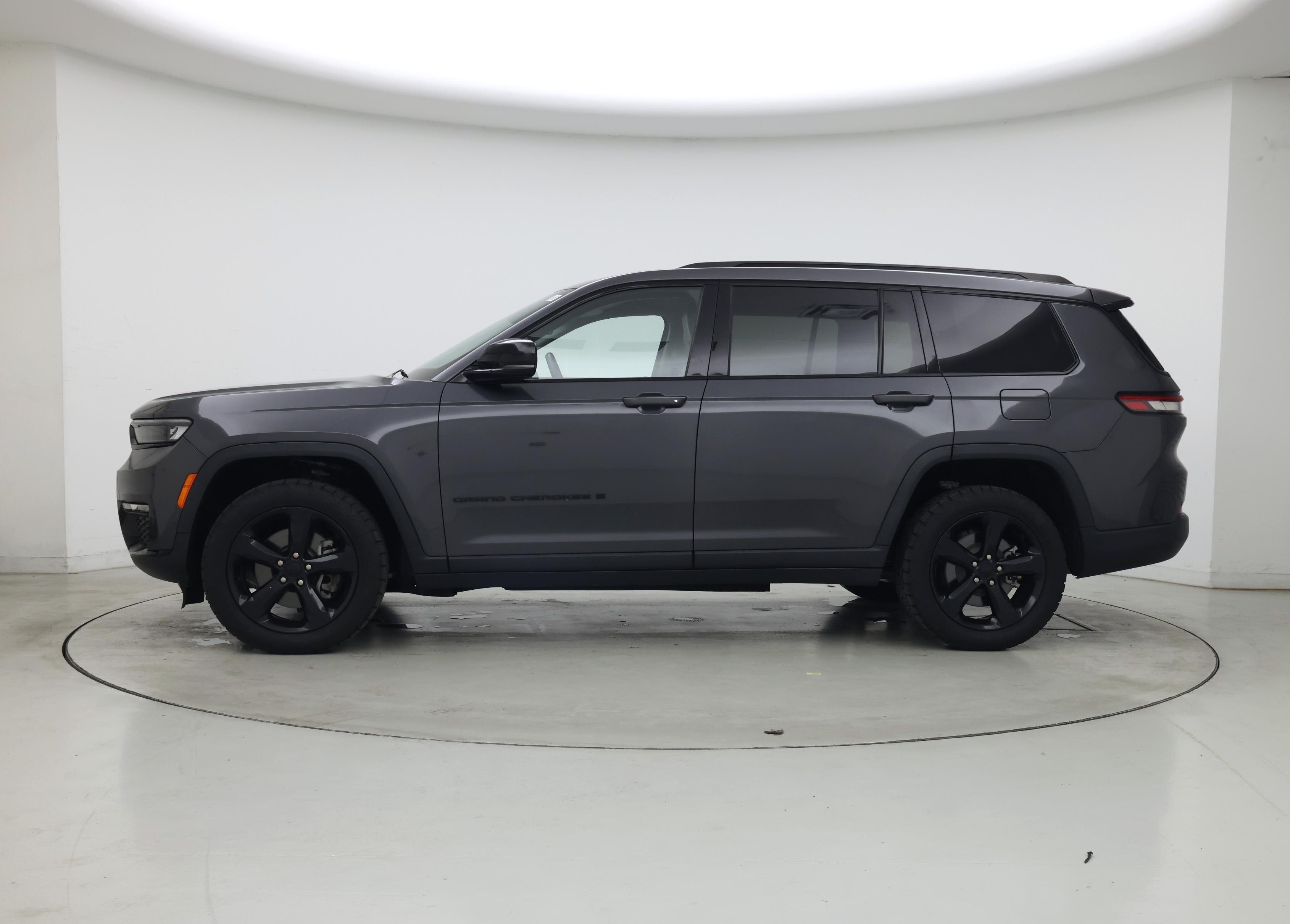 Thumbnail: 2022 Jeep Grand Cherokee L - 3