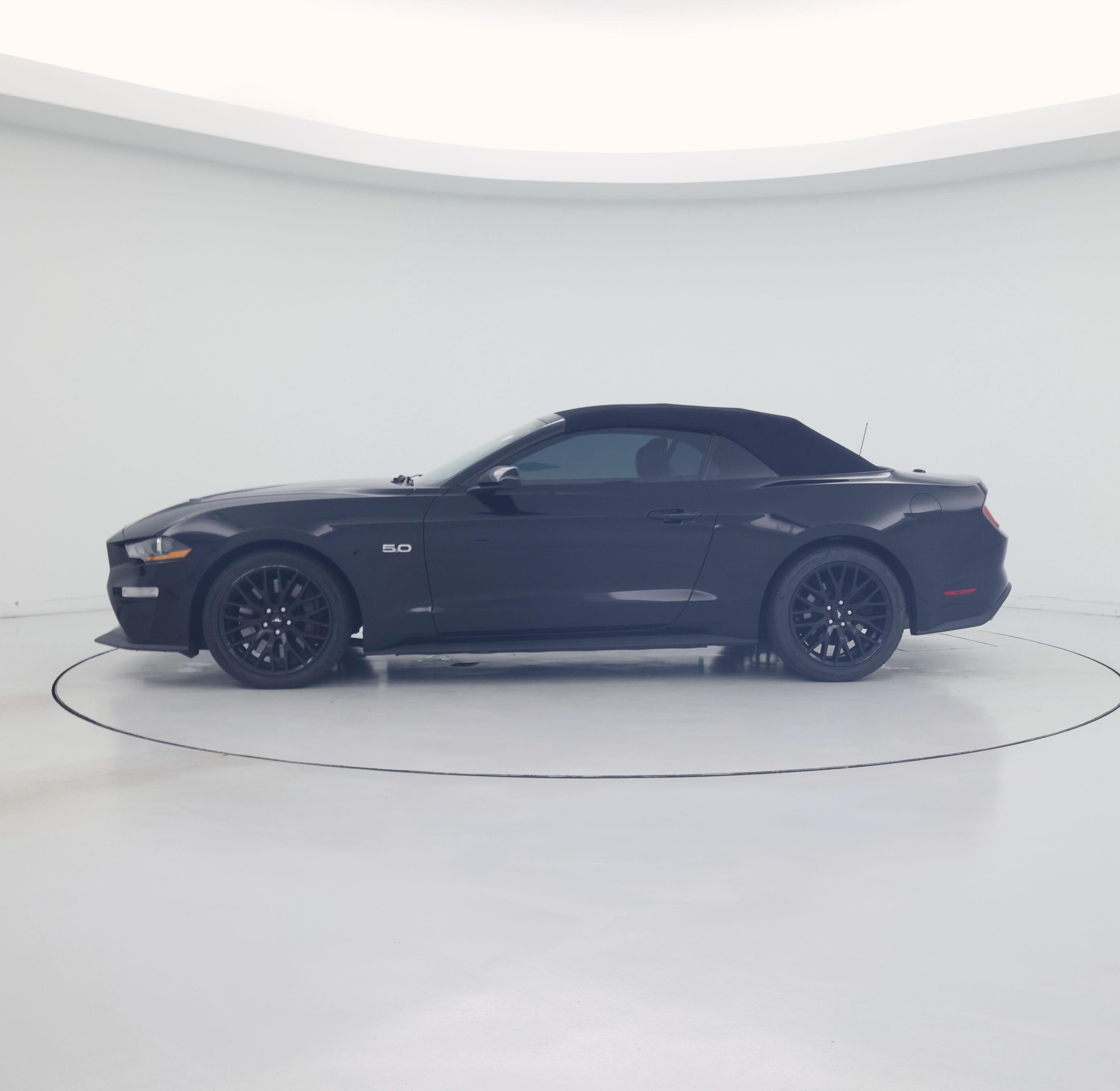 Thumbnail: 2021 Ford Mustang - 3