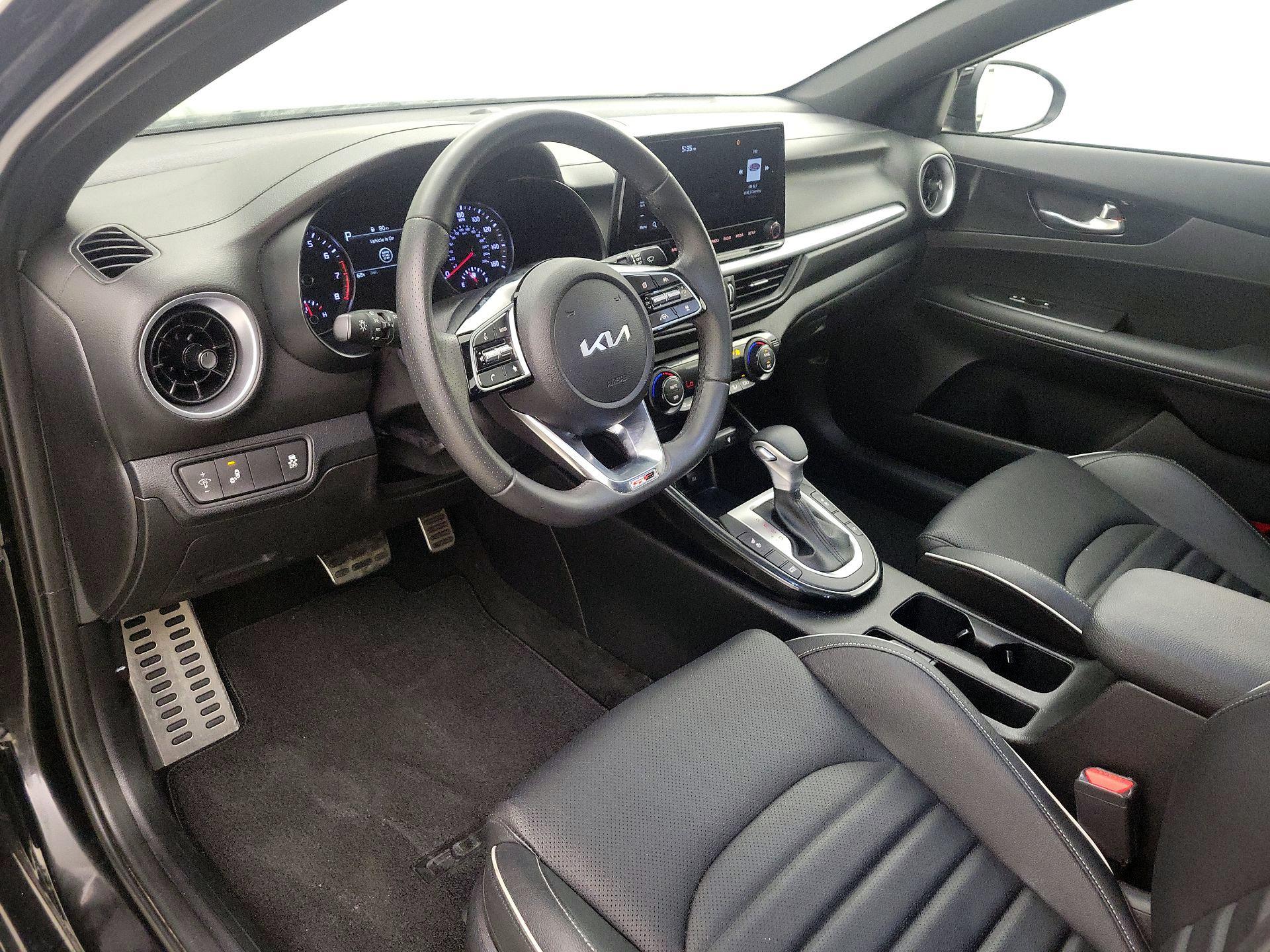 Thumbnail: 2024 Kia Forte - 11