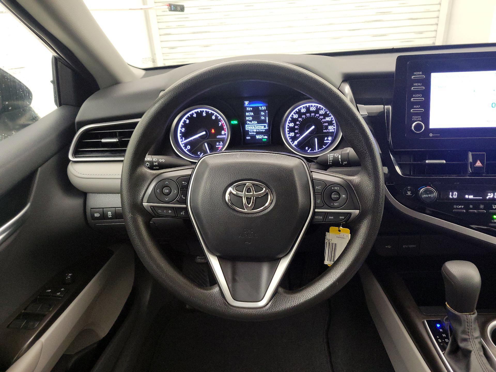 Thumbnail: 2024 Toyota Camry - 10