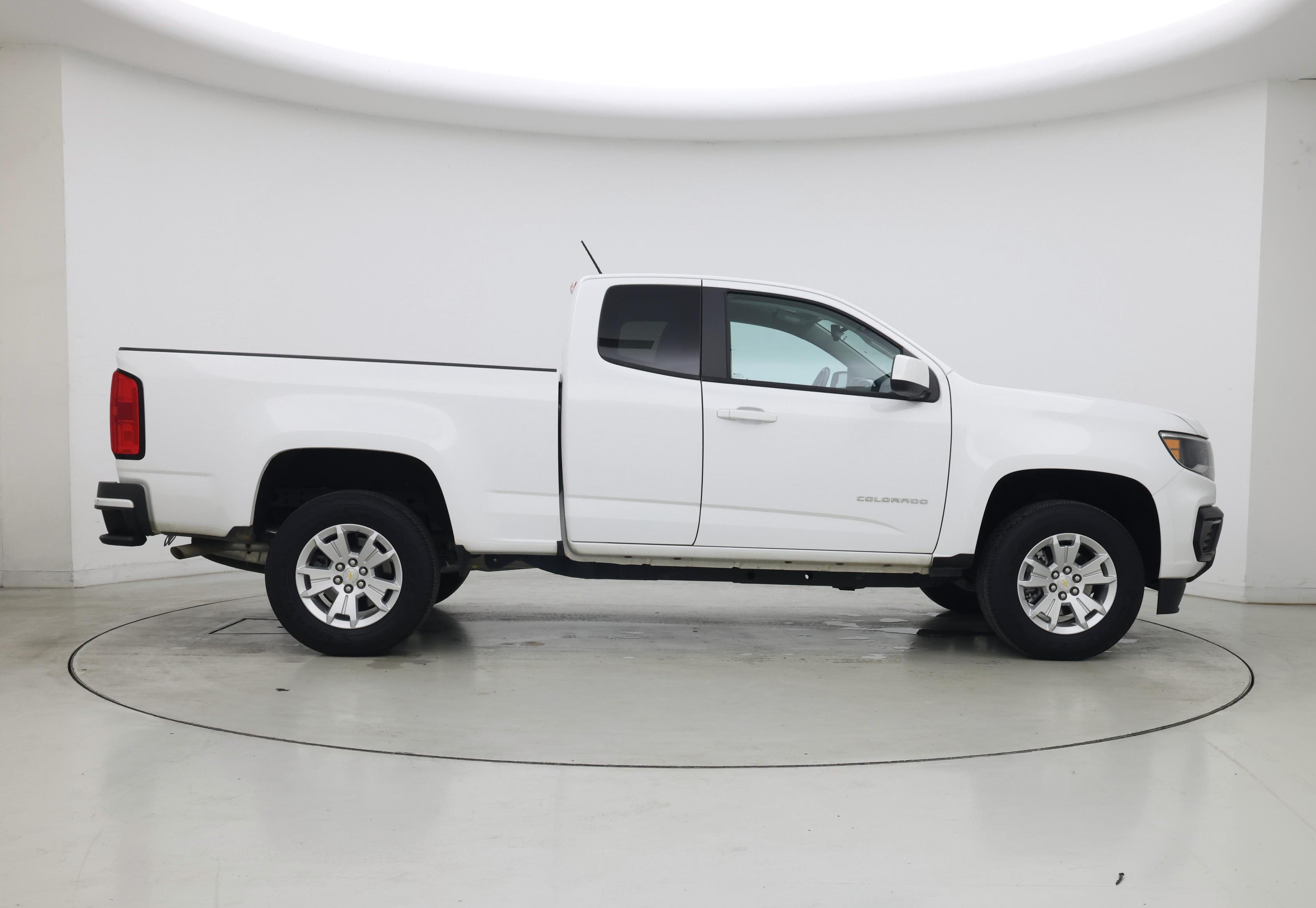 Thumbnail: 2022 Chevrolet Colorado - 7