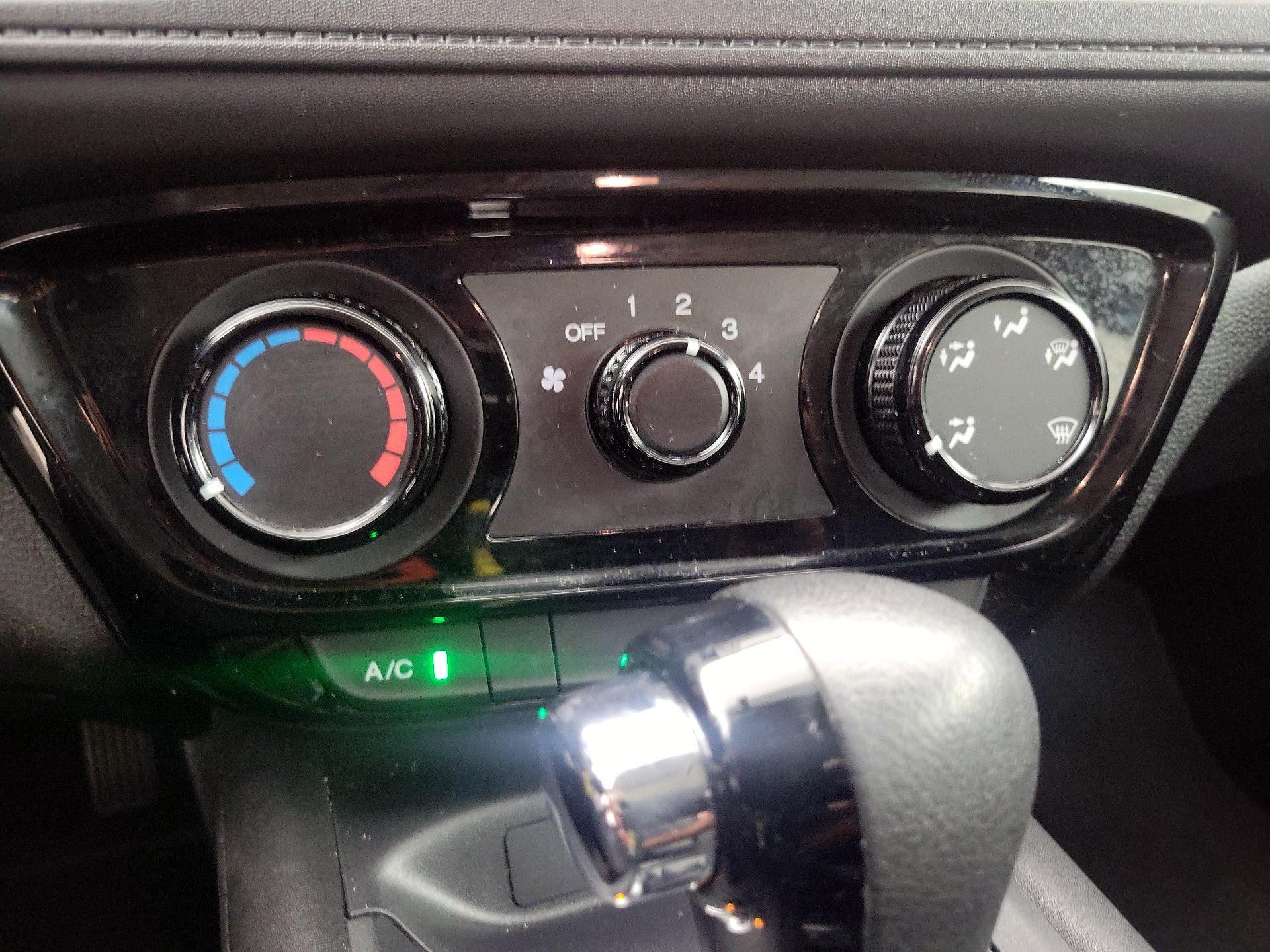 Thumbnail: 2020 Honda HR-V - 16