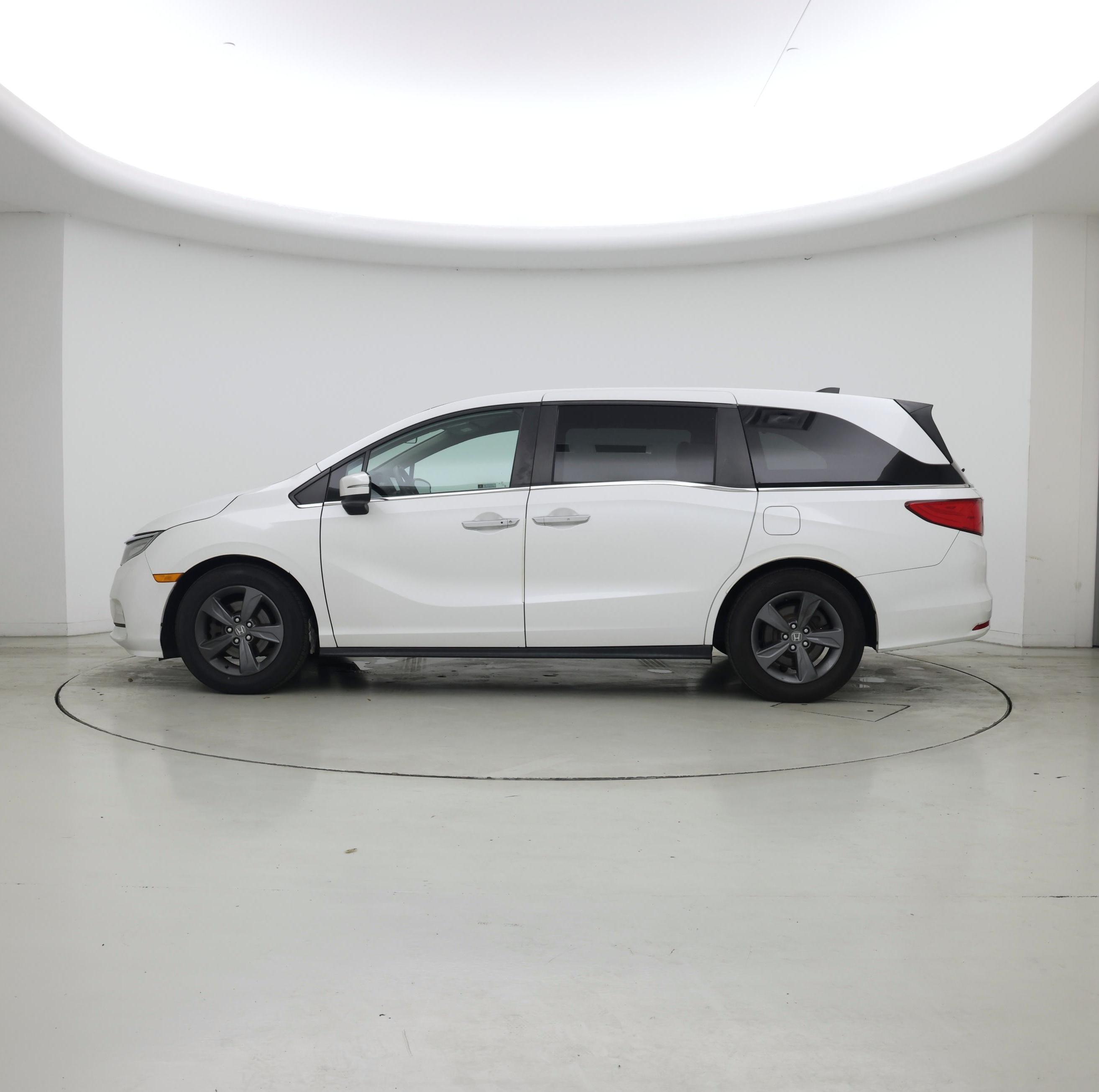 Thumbnail: 2021 Honda Odyssey - 3
