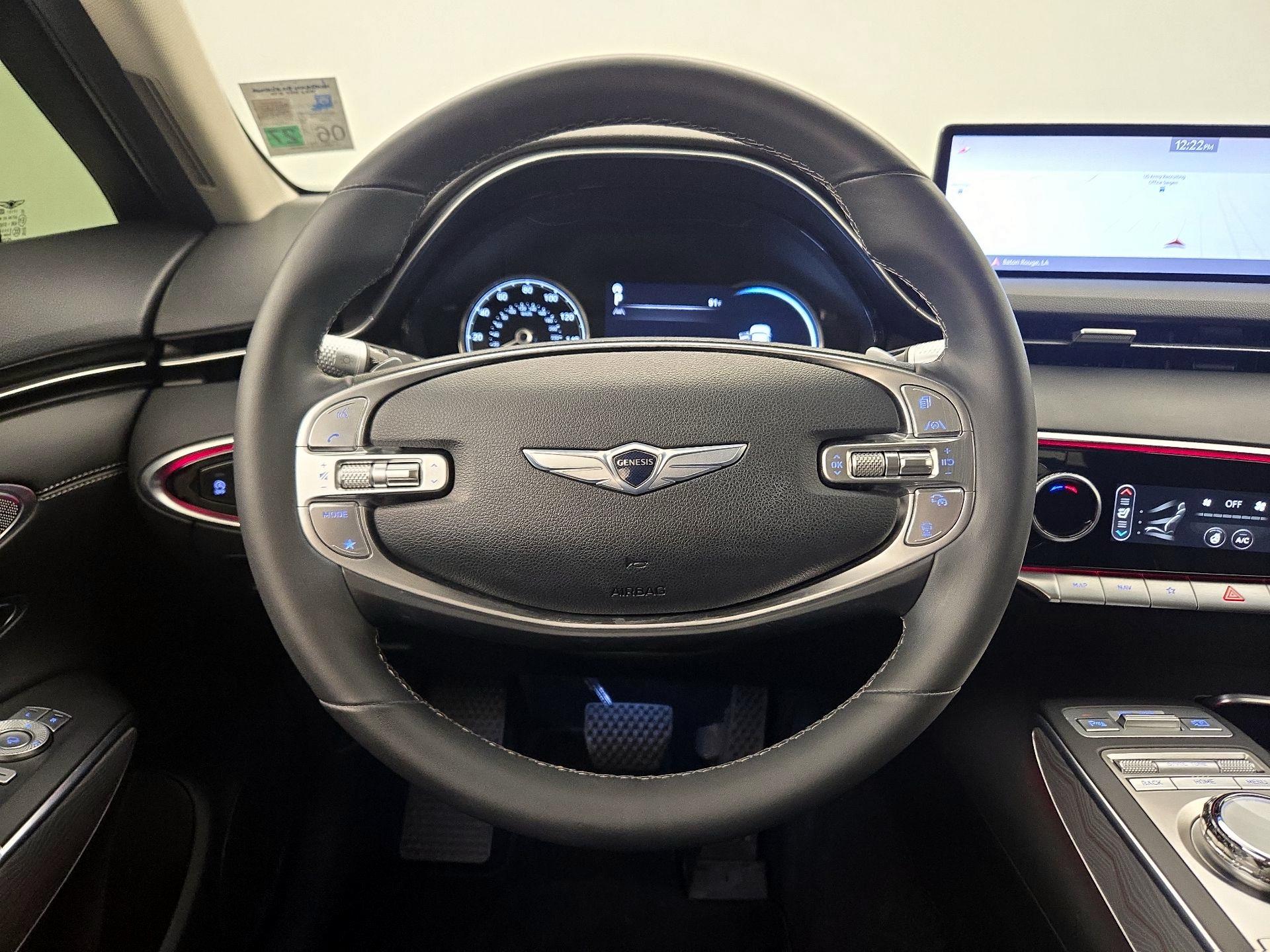 Thumbnail: 2022 Genesis GV70 - 10