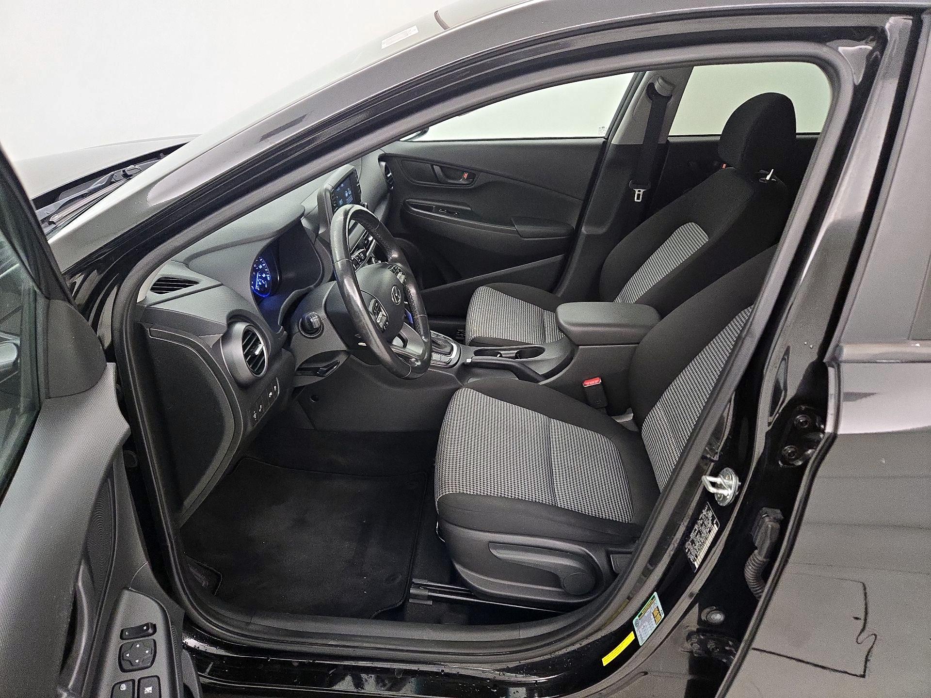 Thumbnail: 2020 Hyundai Kona - 11