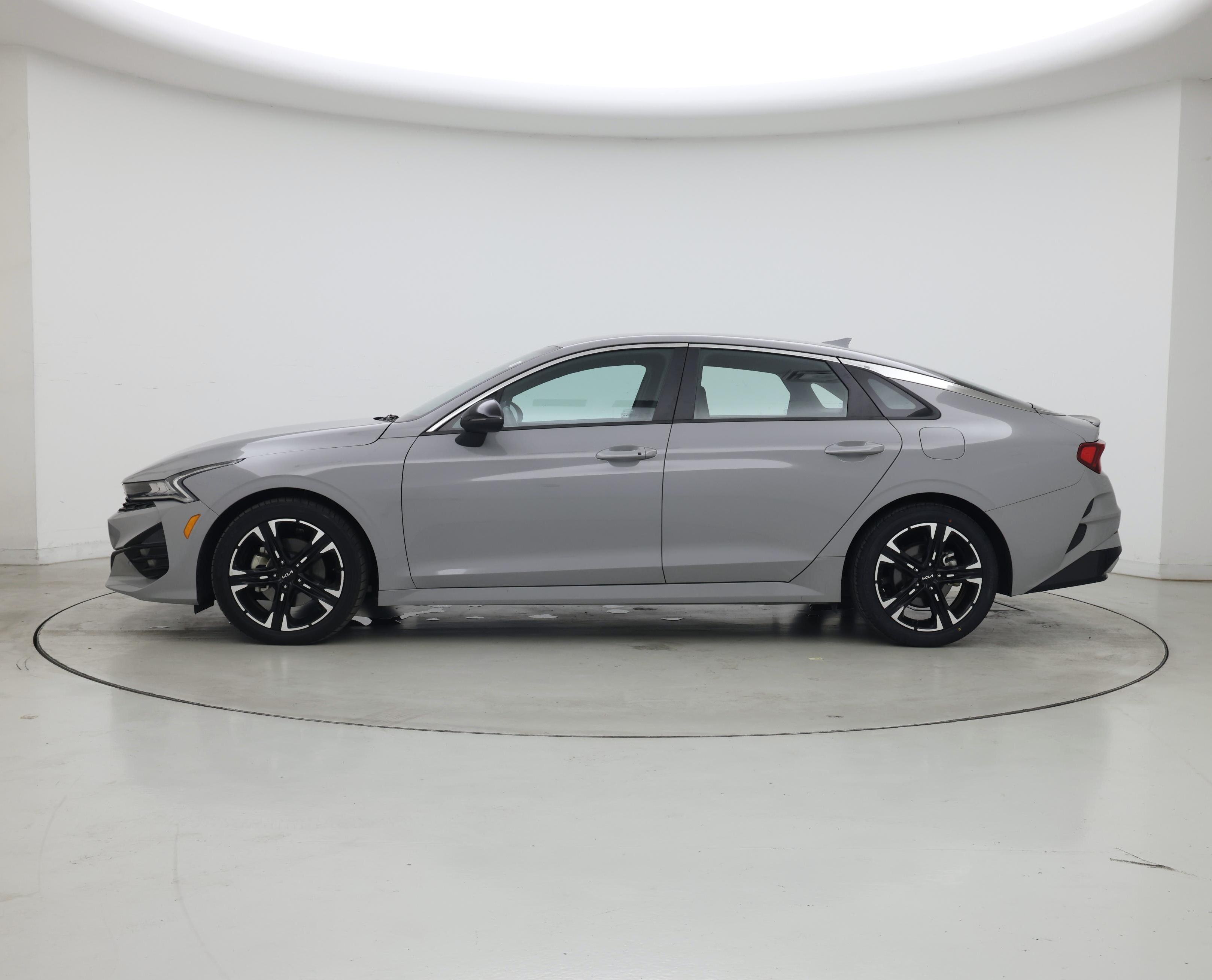 Thumbnail: 2022 Kia K5 - 3
