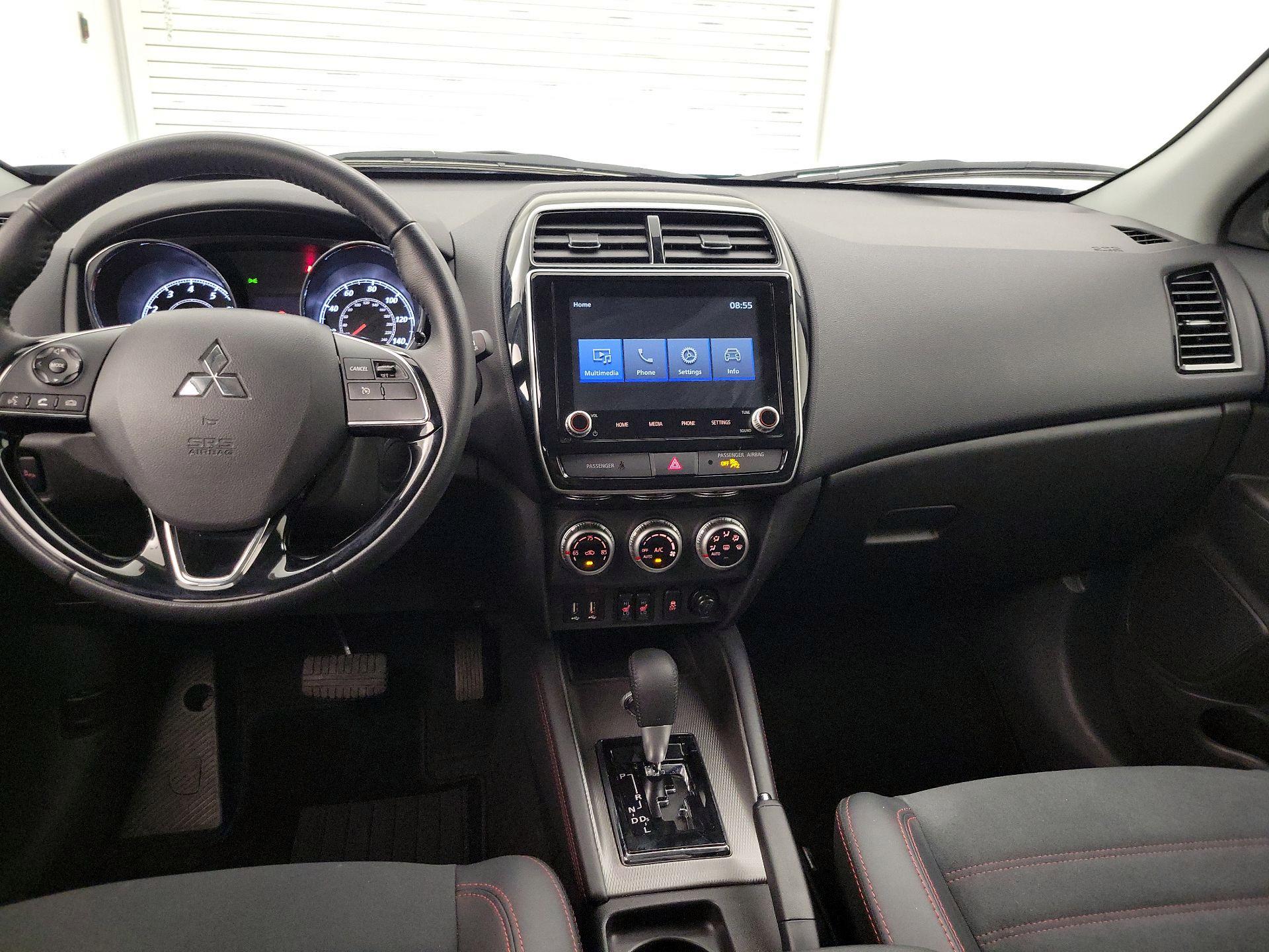 Thumbnail: 2025 Mitsubishi Outlander Sport - 9