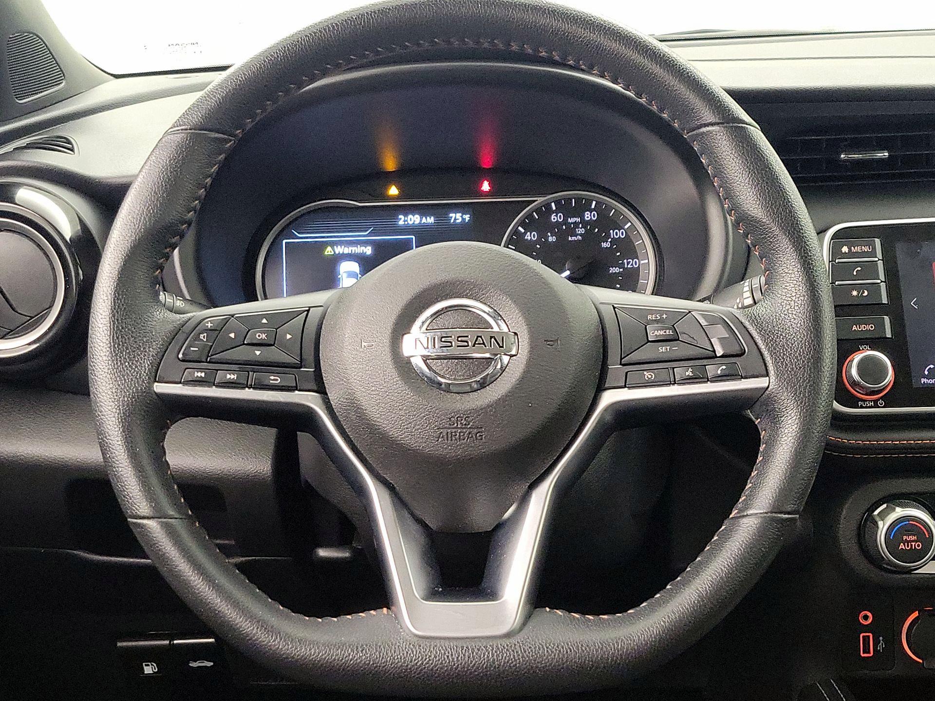 Thumbnail: 2020 Nissan Kicks - 10