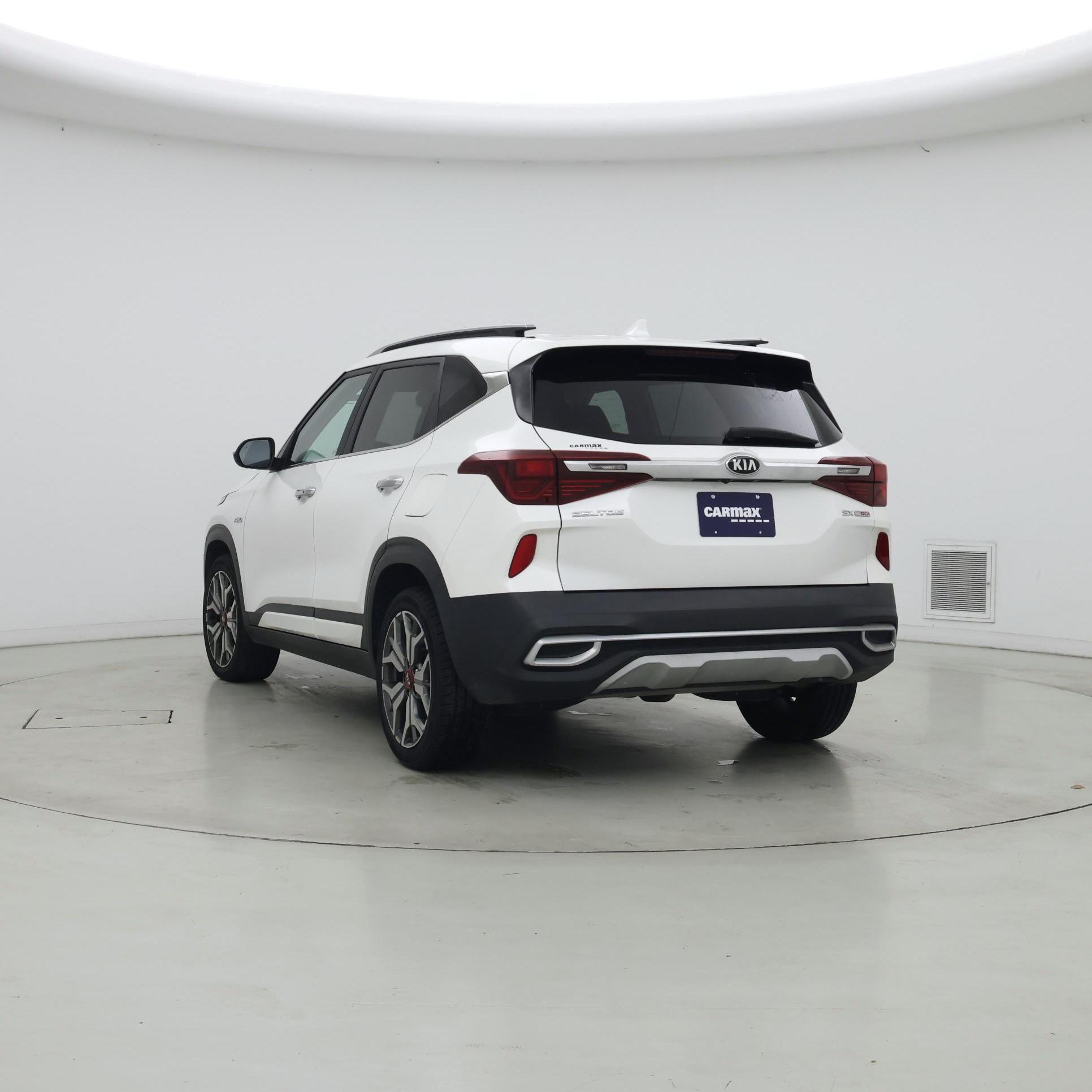 Thumbnail: 2021 Kia Seltos - 2