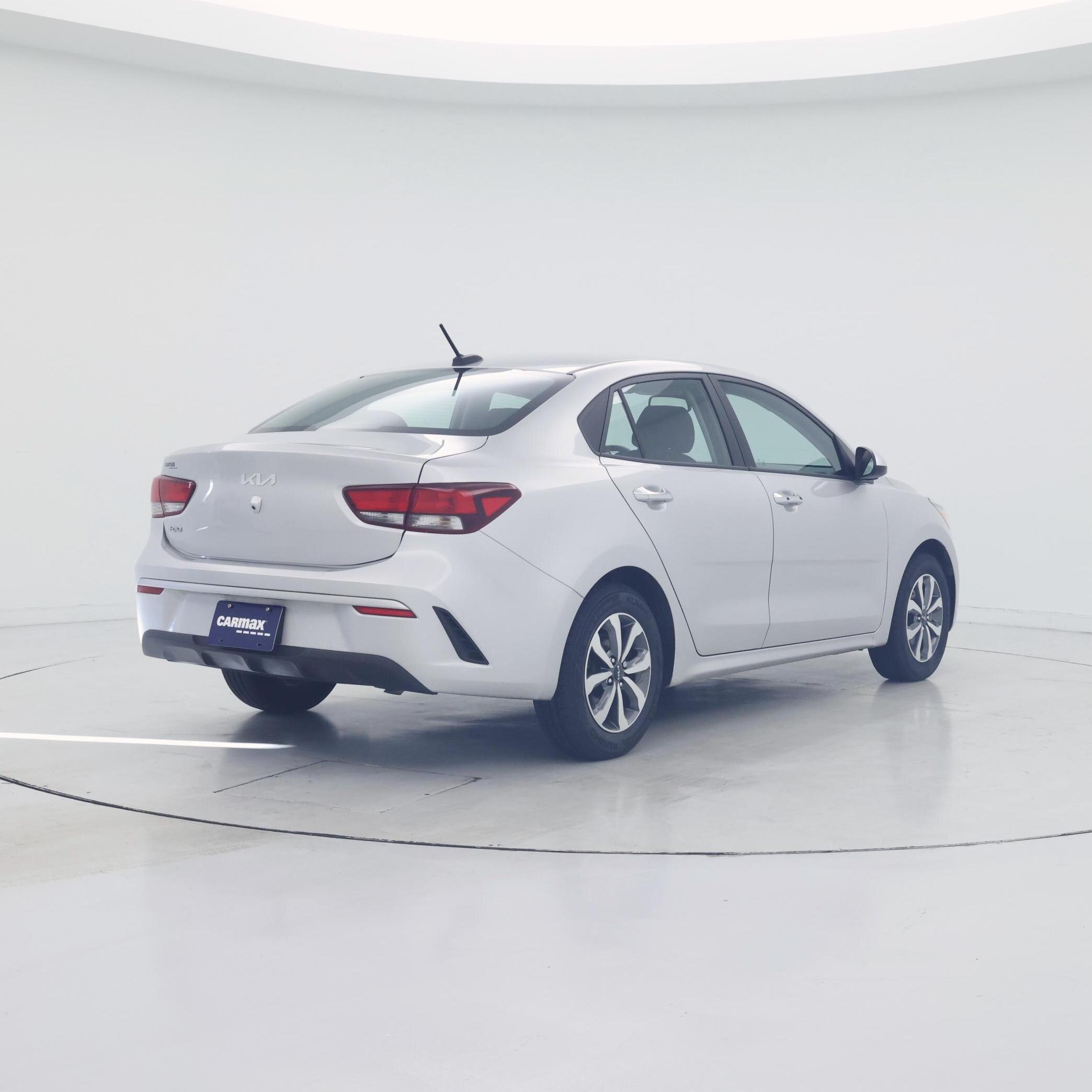Thumbnail: 2023 Kia Rio - 8