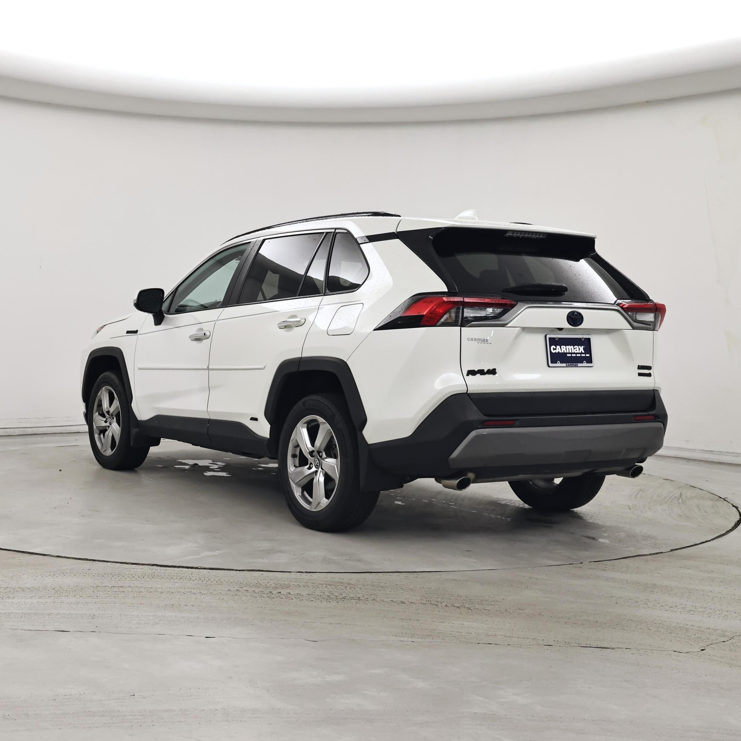 Thumbnail: 2020 Toyota RAV4 - 2