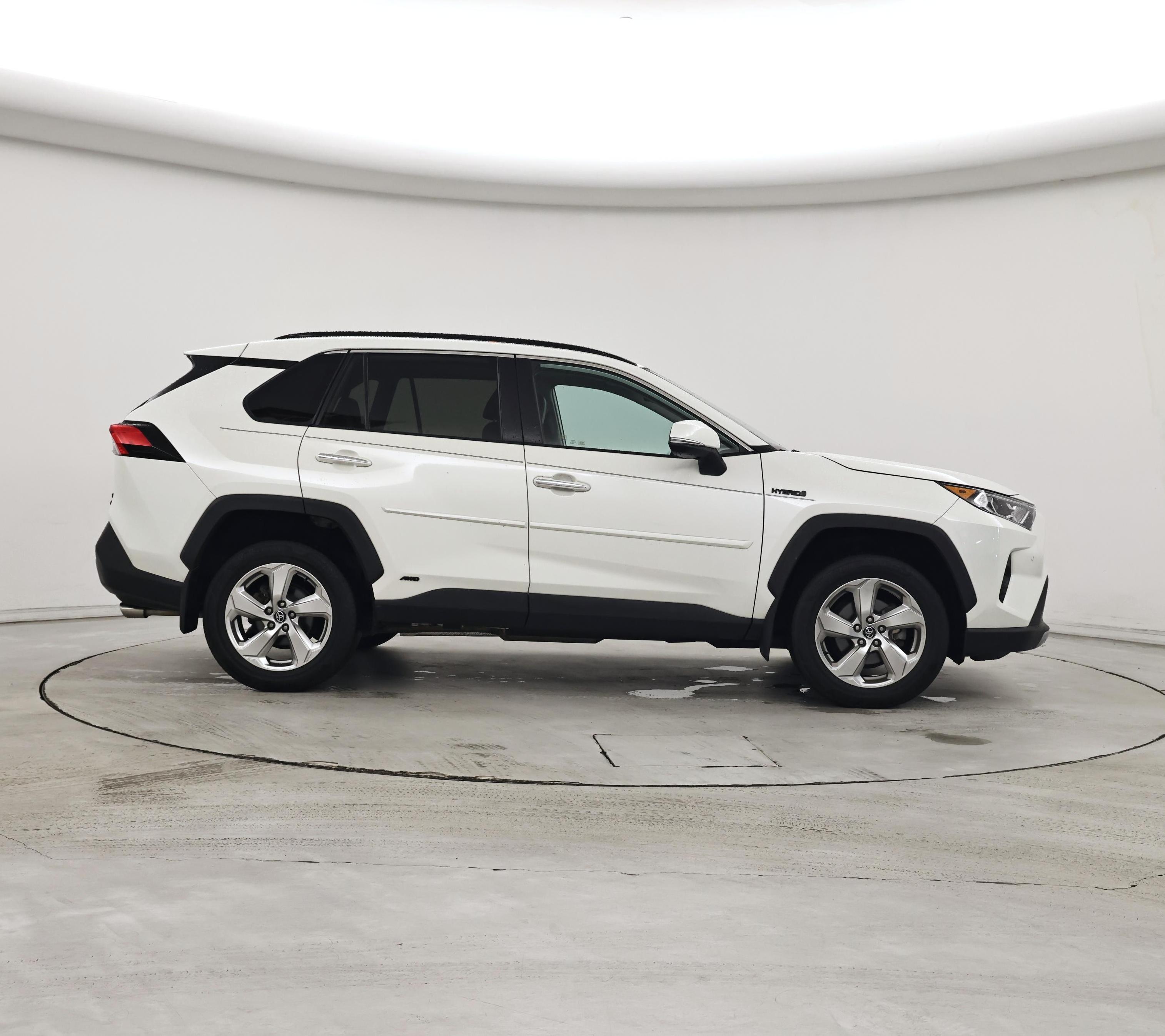 Thumbnail: 2020 Toyota RAV4 - 7