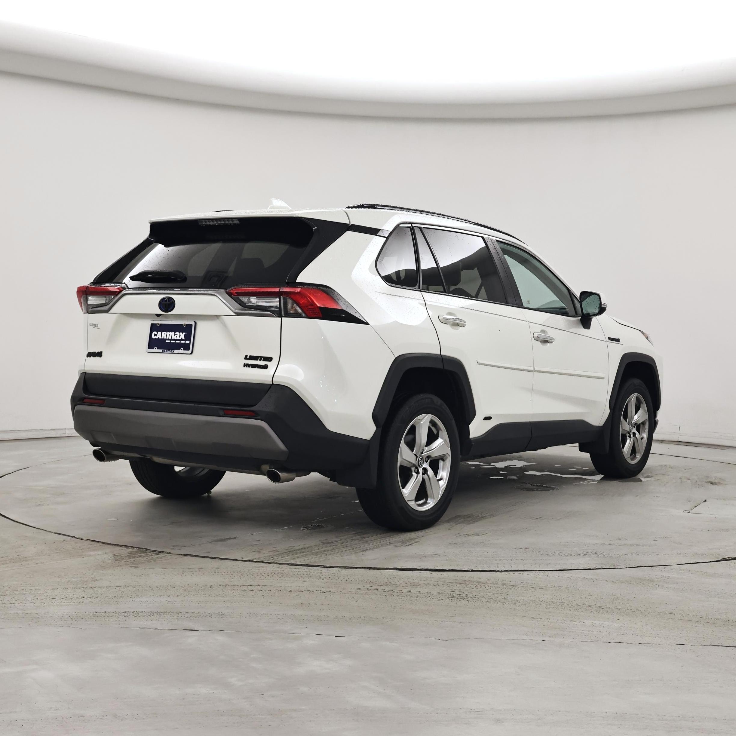 Thumbnail: 2020 Toyota RAV4 - 8