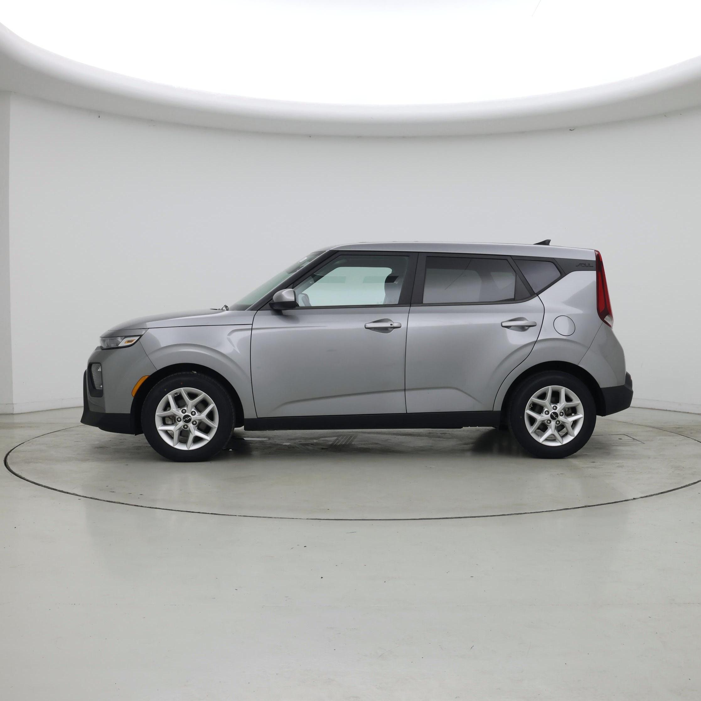 Thumbnail: 2022 Kia Soul - 3