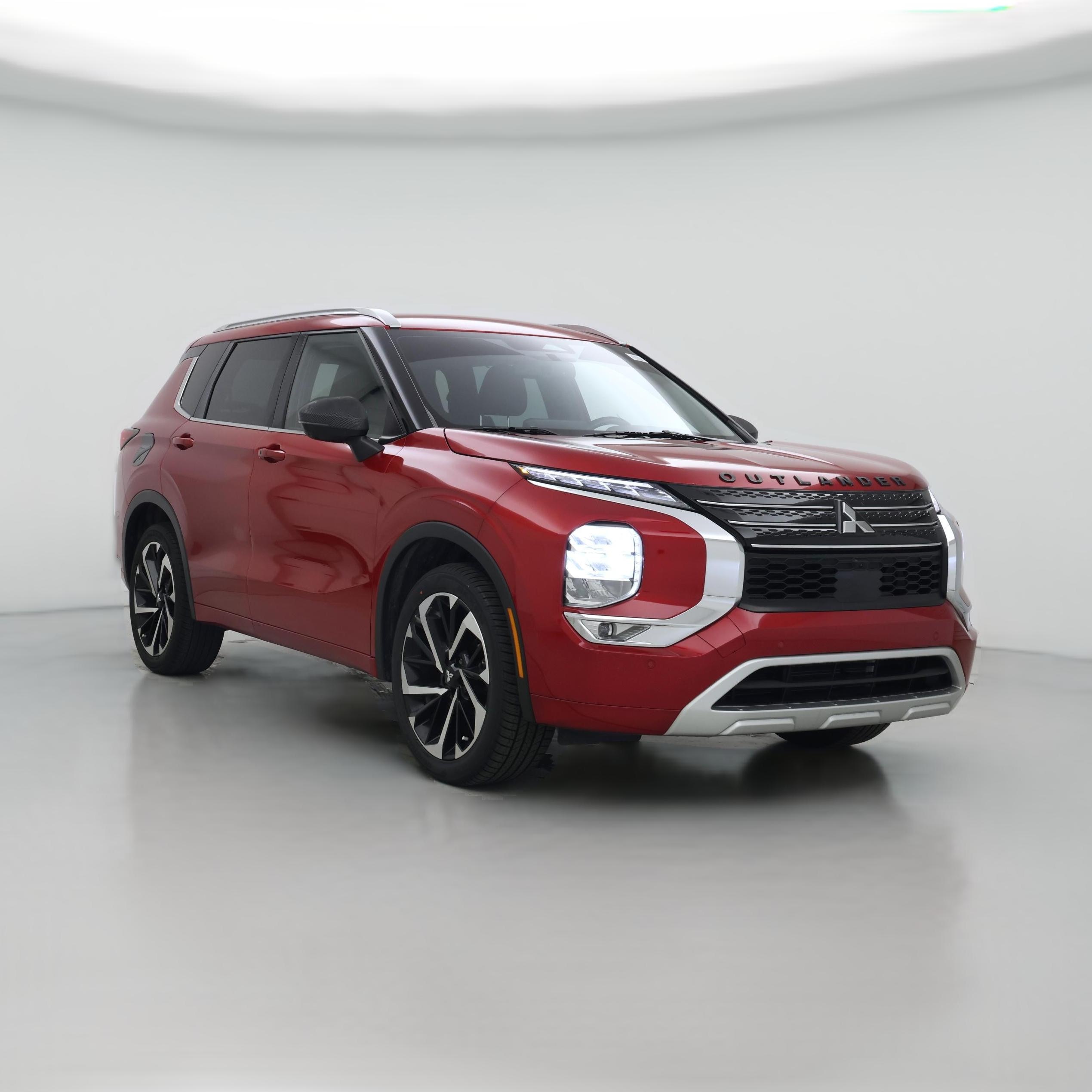 Thumbnail: 2023 Mitsubishi Outlander - 1