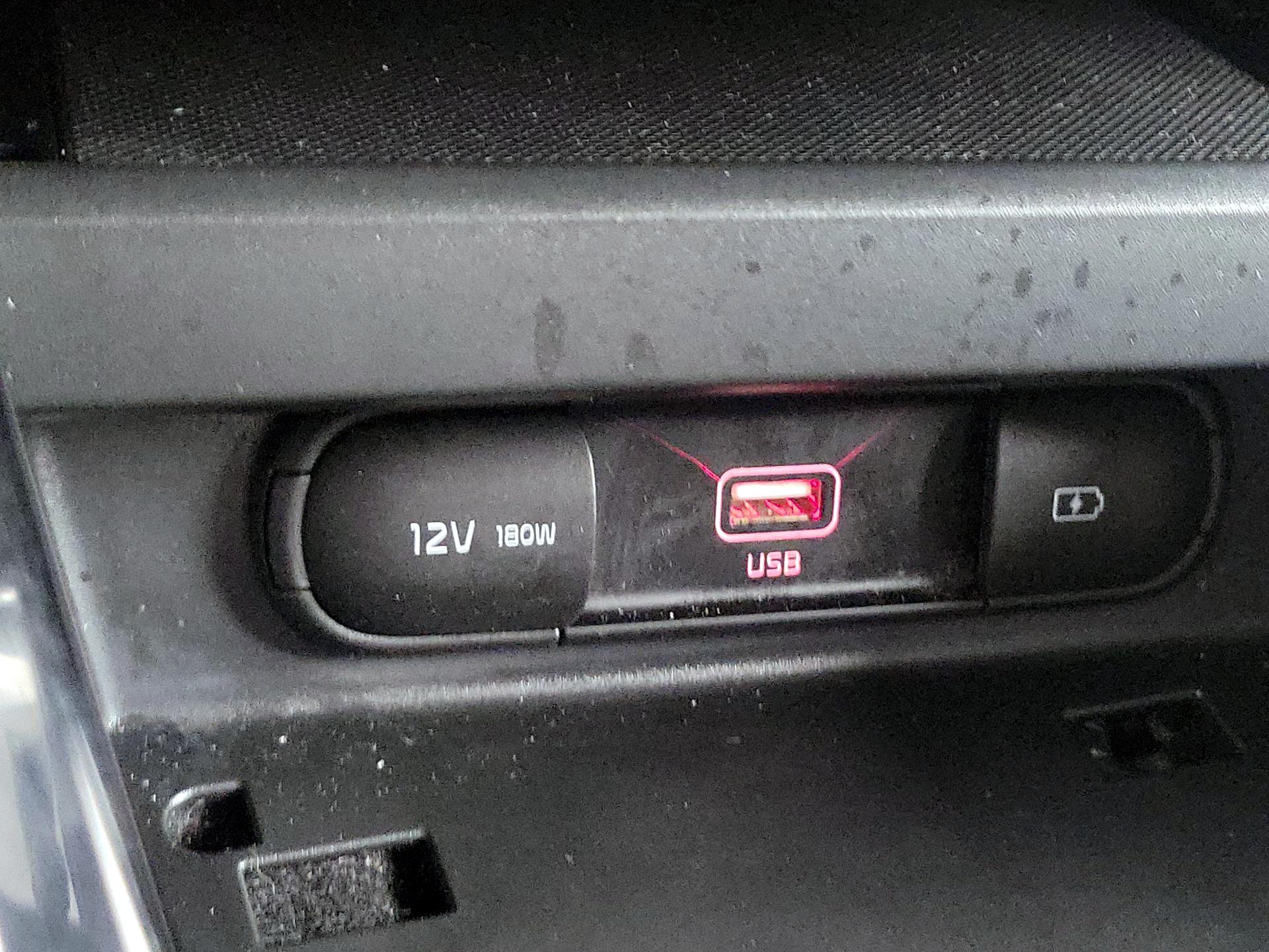 Thumbnail: 2022 Kia Soul - 19