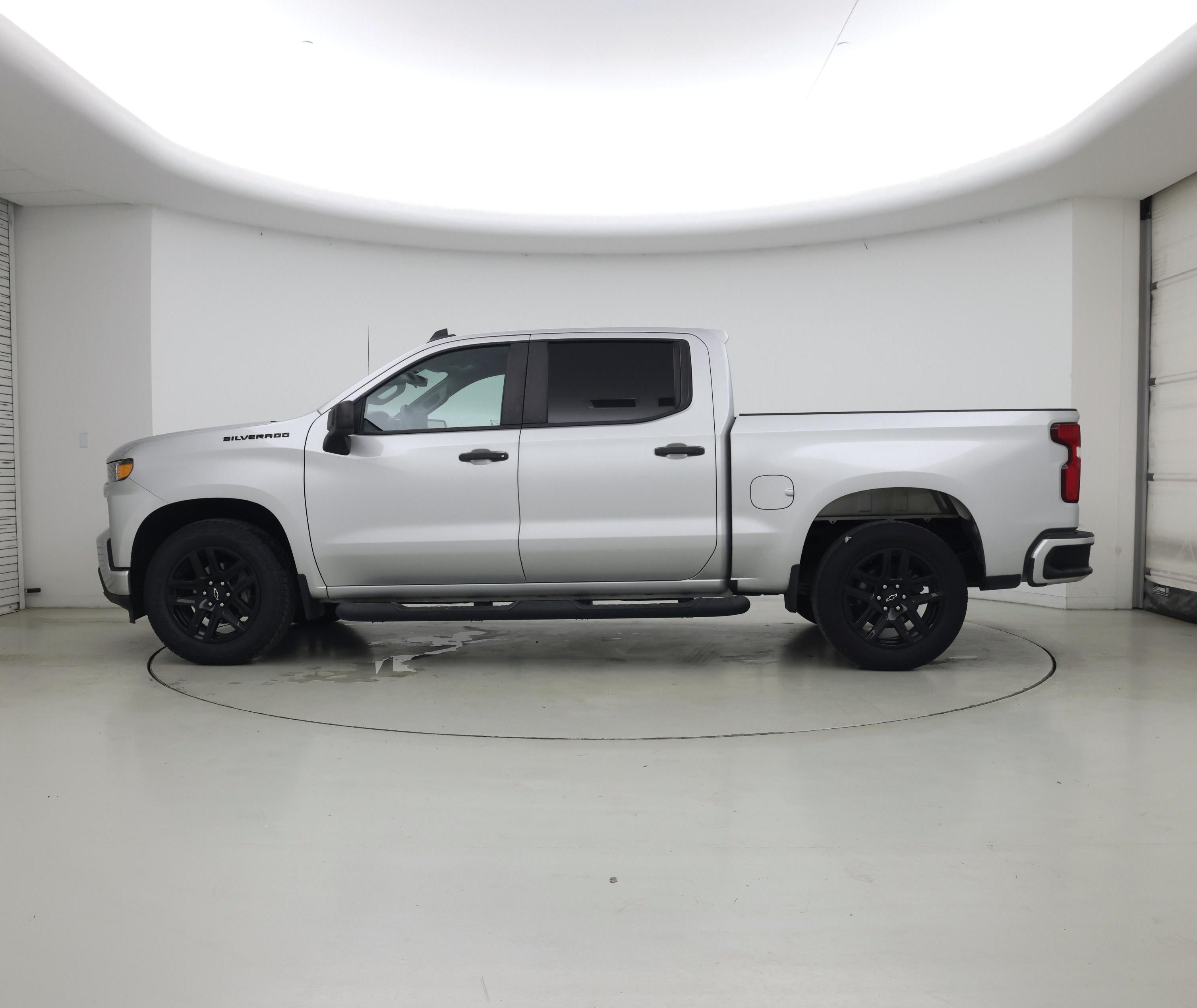 Thumbnail: 2021 Chevrolet Silverado 1500 - 3