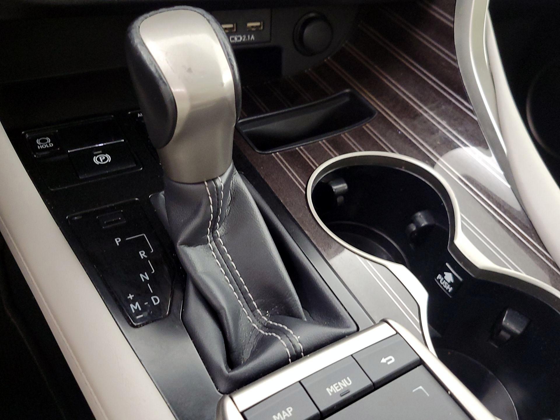 Thumbnail: 2020 Lexus RX - 18